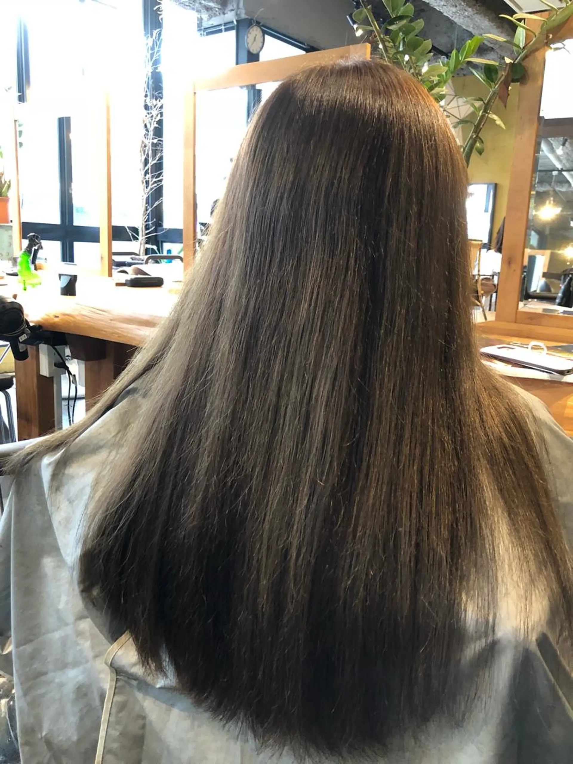 ロング MENAトリートメント専門店bySafaria所属・ISHIMORI  のヘアスタイル