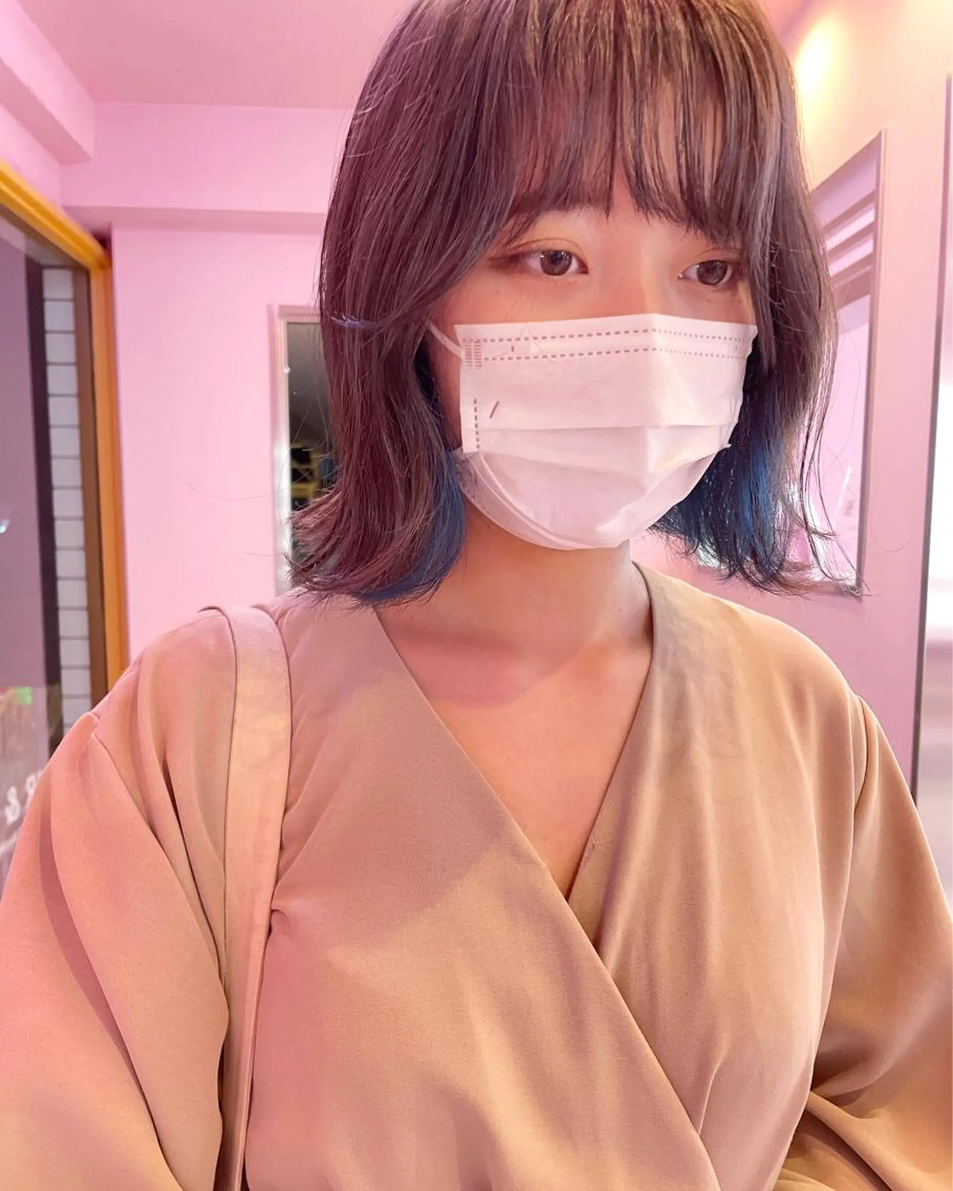 ミディアム カラー ブリーチ ケアブリーチ インナーカラー 心斎橋/ブリーチ minamiのヘアスタイル