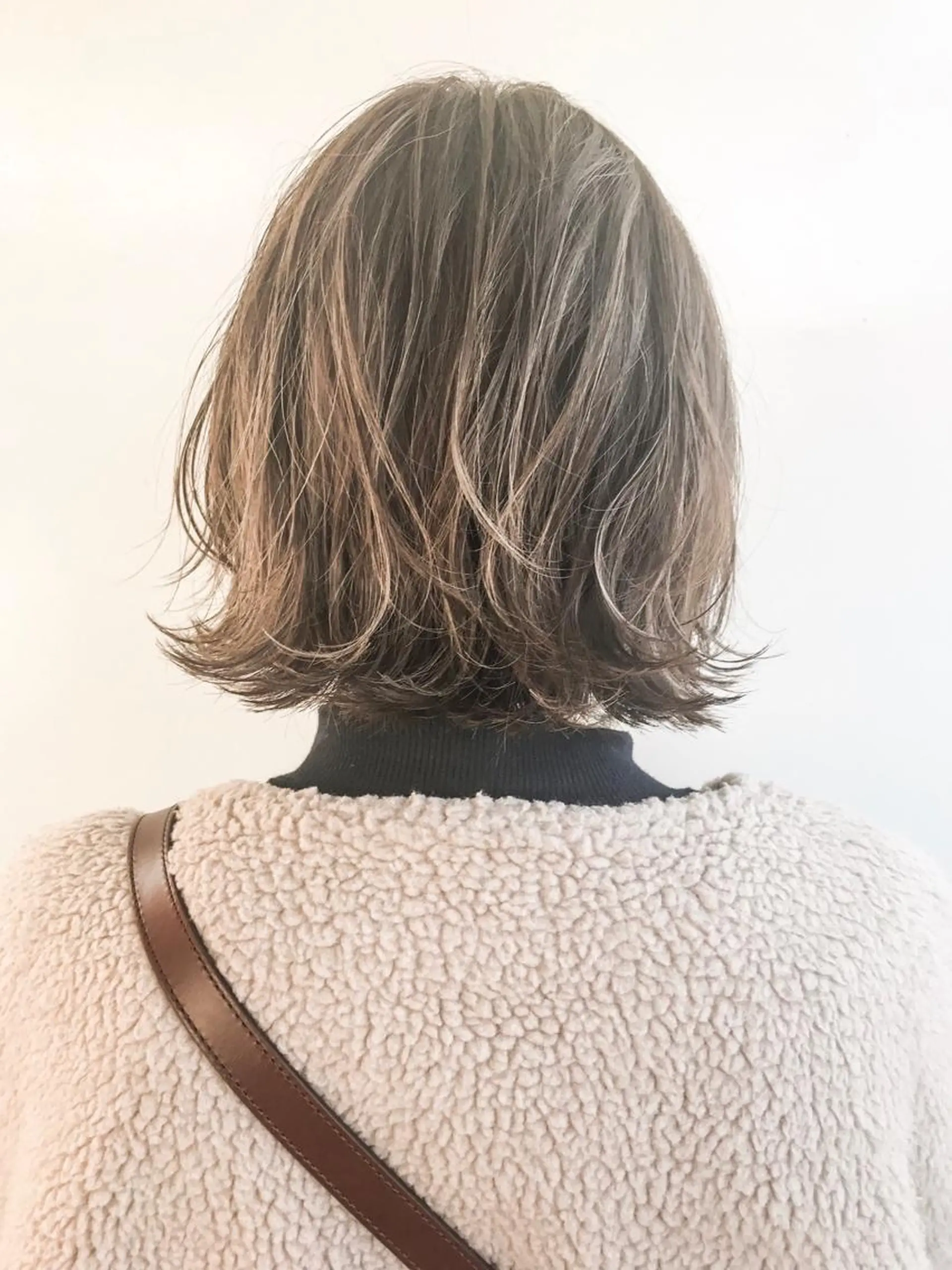 ショート カラー ショート/レイヤー なら石井知希のヘアスタイル