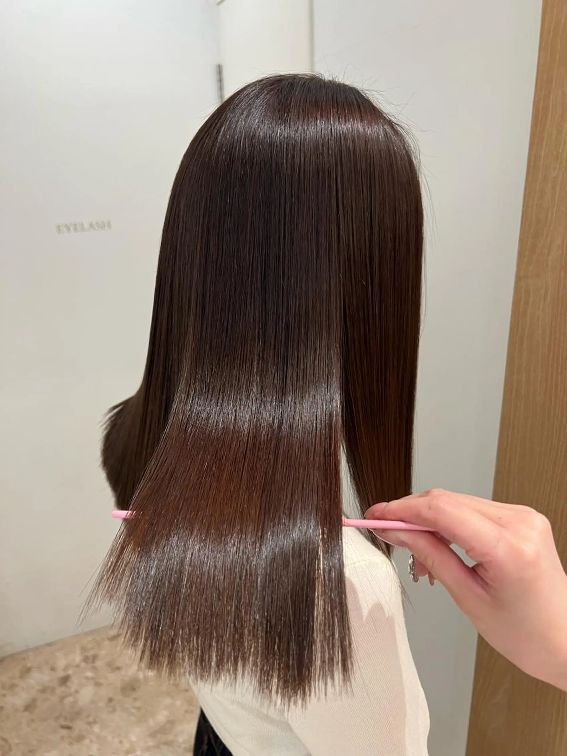 艶カラー/アイドル 前髪/内藤　輝のヘアスタイル