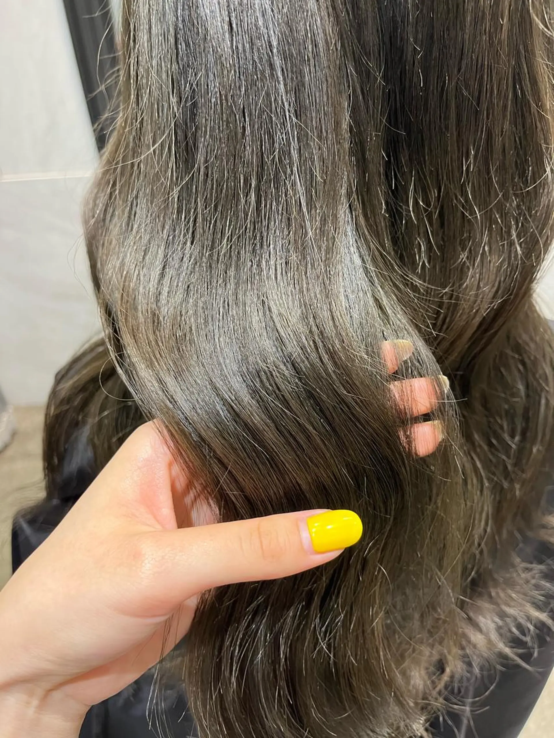 ロング カラー オリーブカラー littlenene /たちばなのヘアスタイル