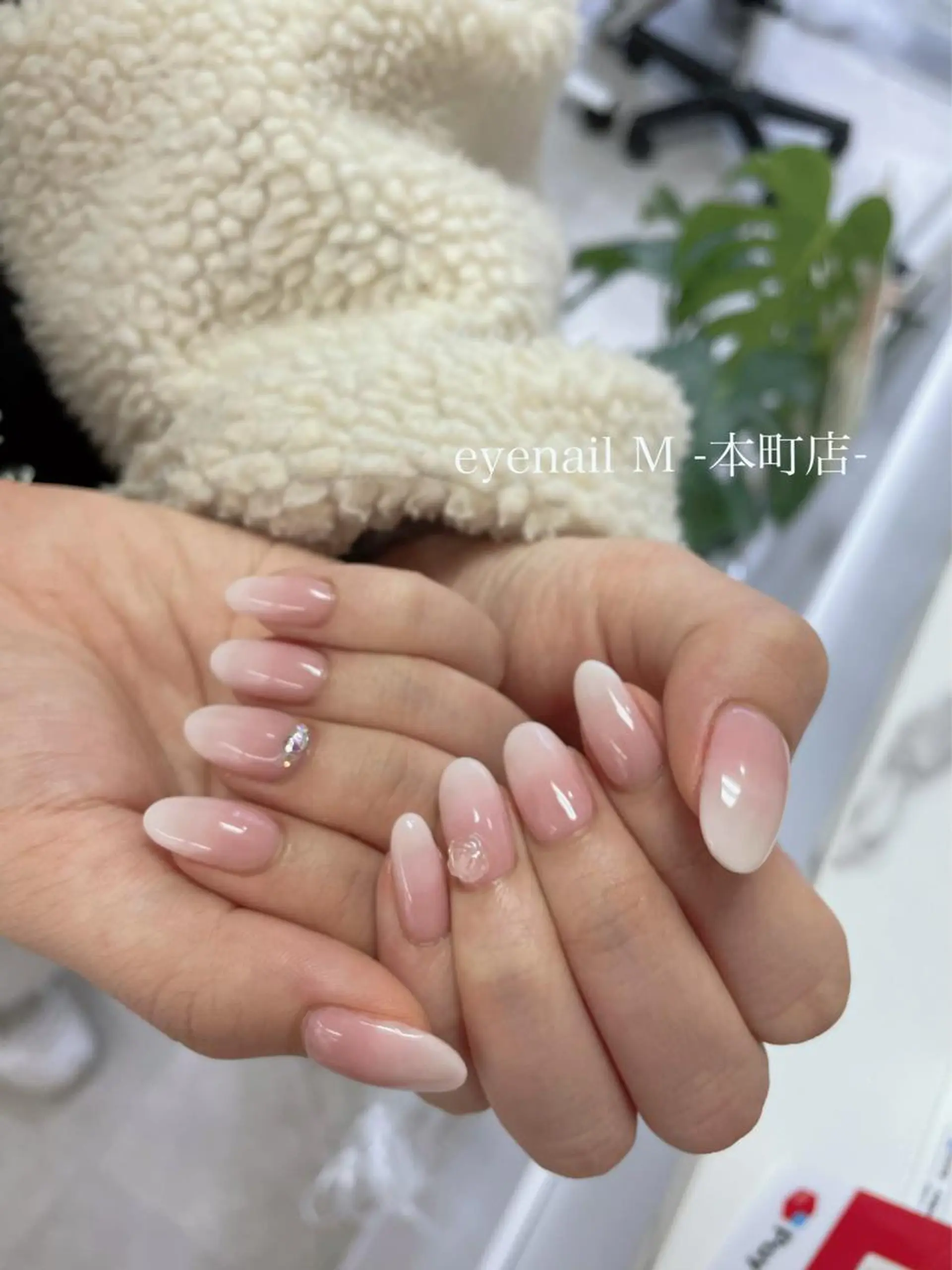 ネイル ストーンネイル ハンドネイル HARU ♡のネイルデザイン