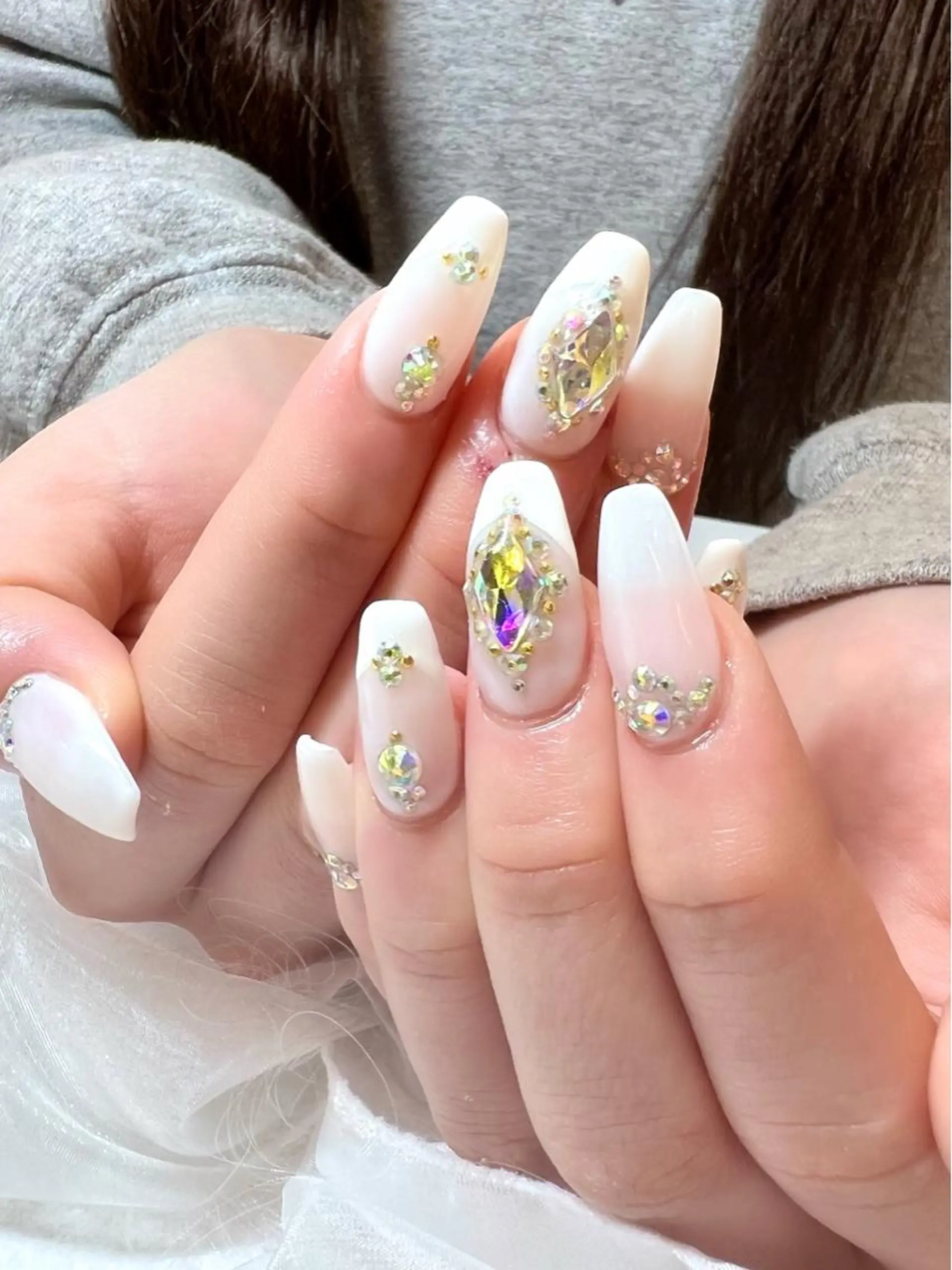 ネイル アートネイル ジェルネイル 韓国ネイル ロングネイル マグネットネイル ハンドネイル clover nailのネイルデザイン