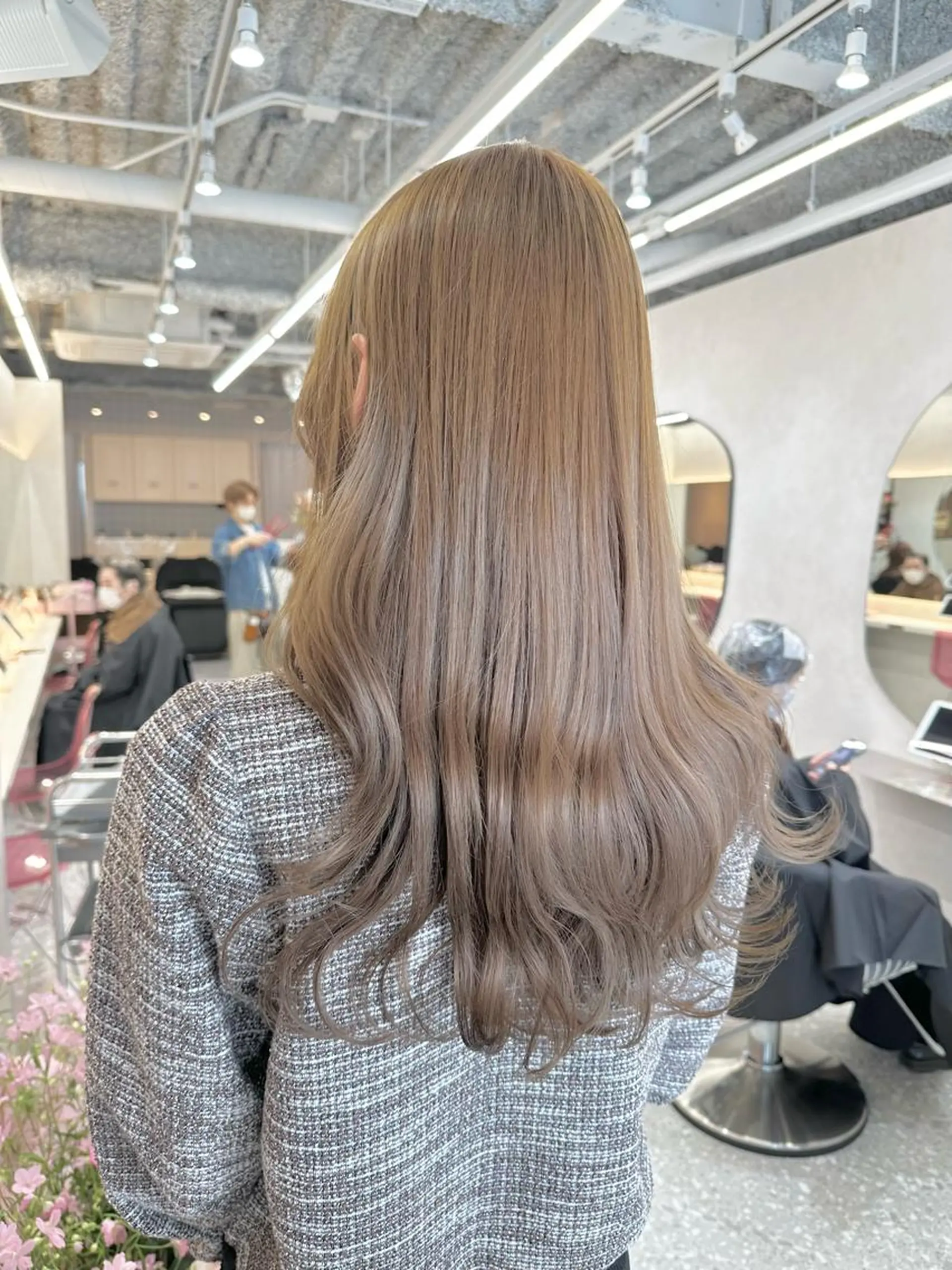 ロング ボブ ハイライト 髪質改善 カット ヘアカラー トリートメント 新宿/韓国レイヤー/ 髪質改善/佐藤航のヘアスタイル