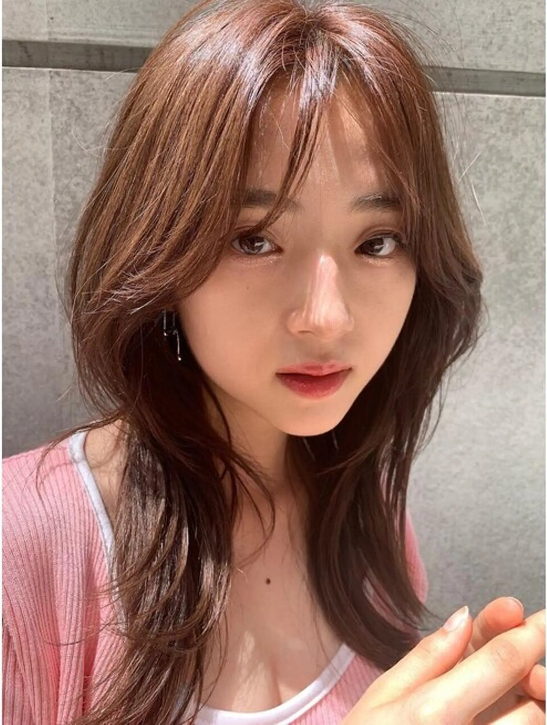 セミロング セミロングパーマ 顔まわりレイヤー 髪質改善 韓国風ヘア レイヤーカット カット 髪質改善🇰🇷レイ ヤーカット/艶透明髪のヘアスタイル