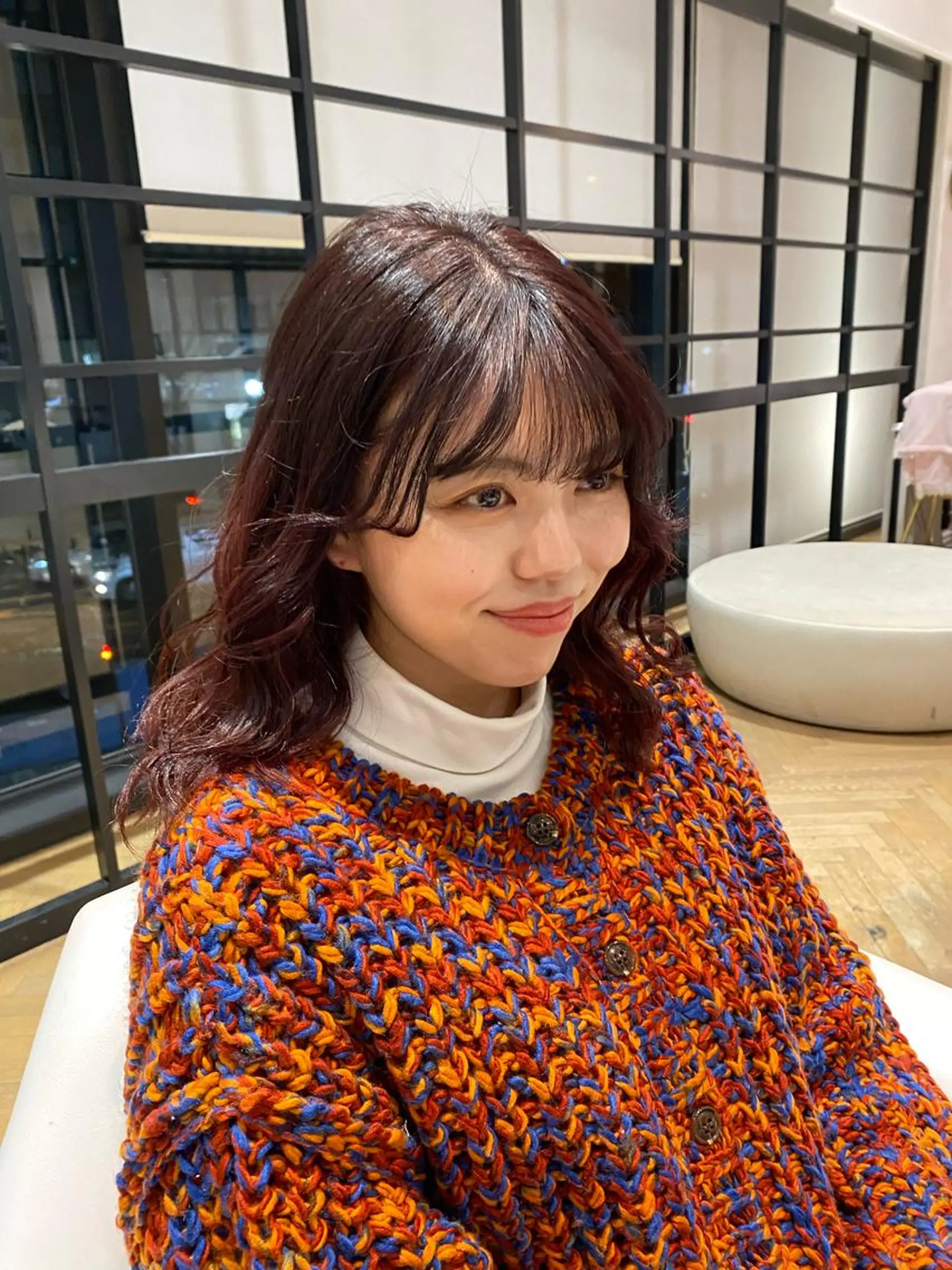 カラー ボルドーカラー 増井 彩乃のヘアスタイル