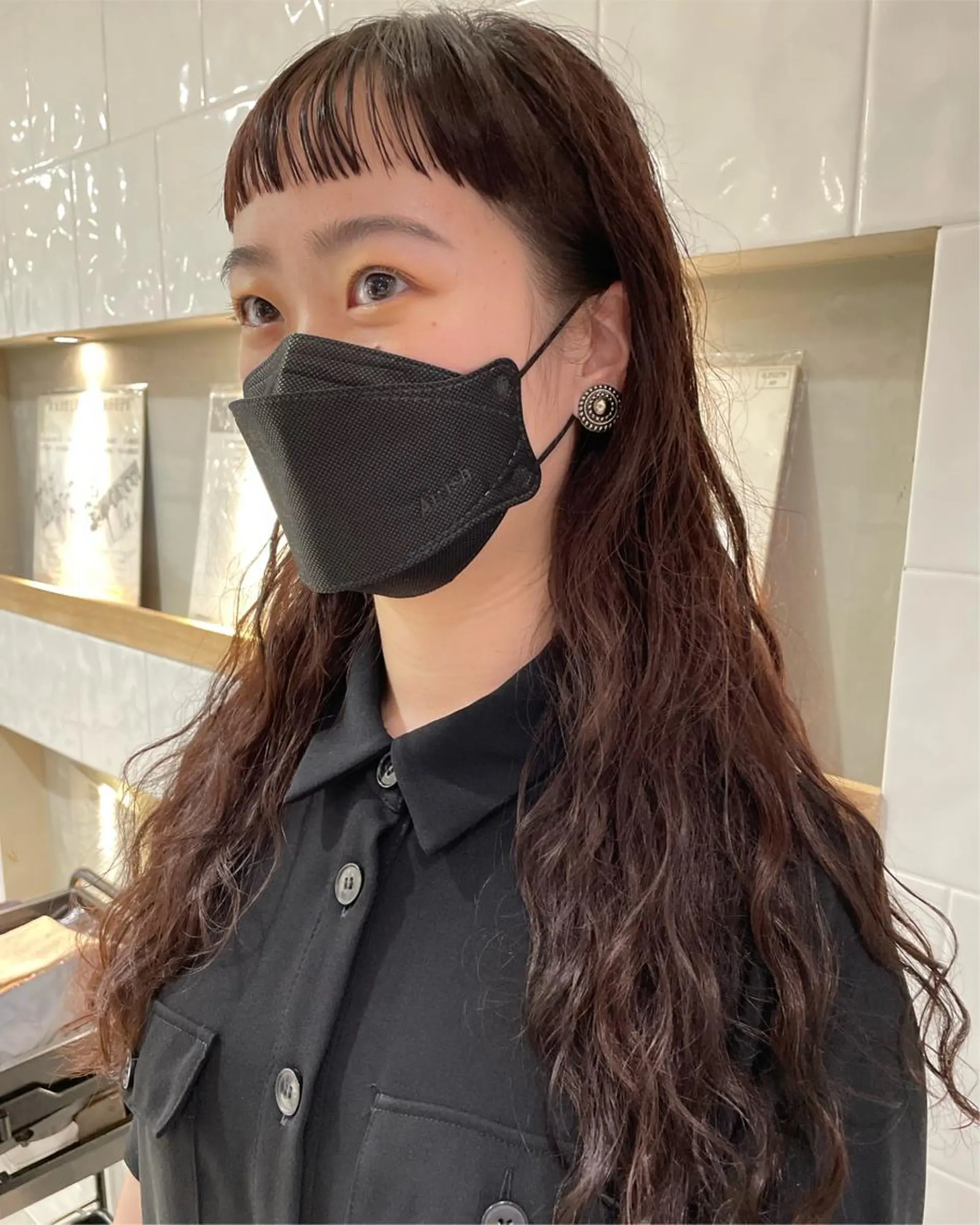 ロング カラー パーマ オン眉 カット ヘアカラー パーマ Loom.所属・村上雅人 ナチュラルモードのヘアスタイル