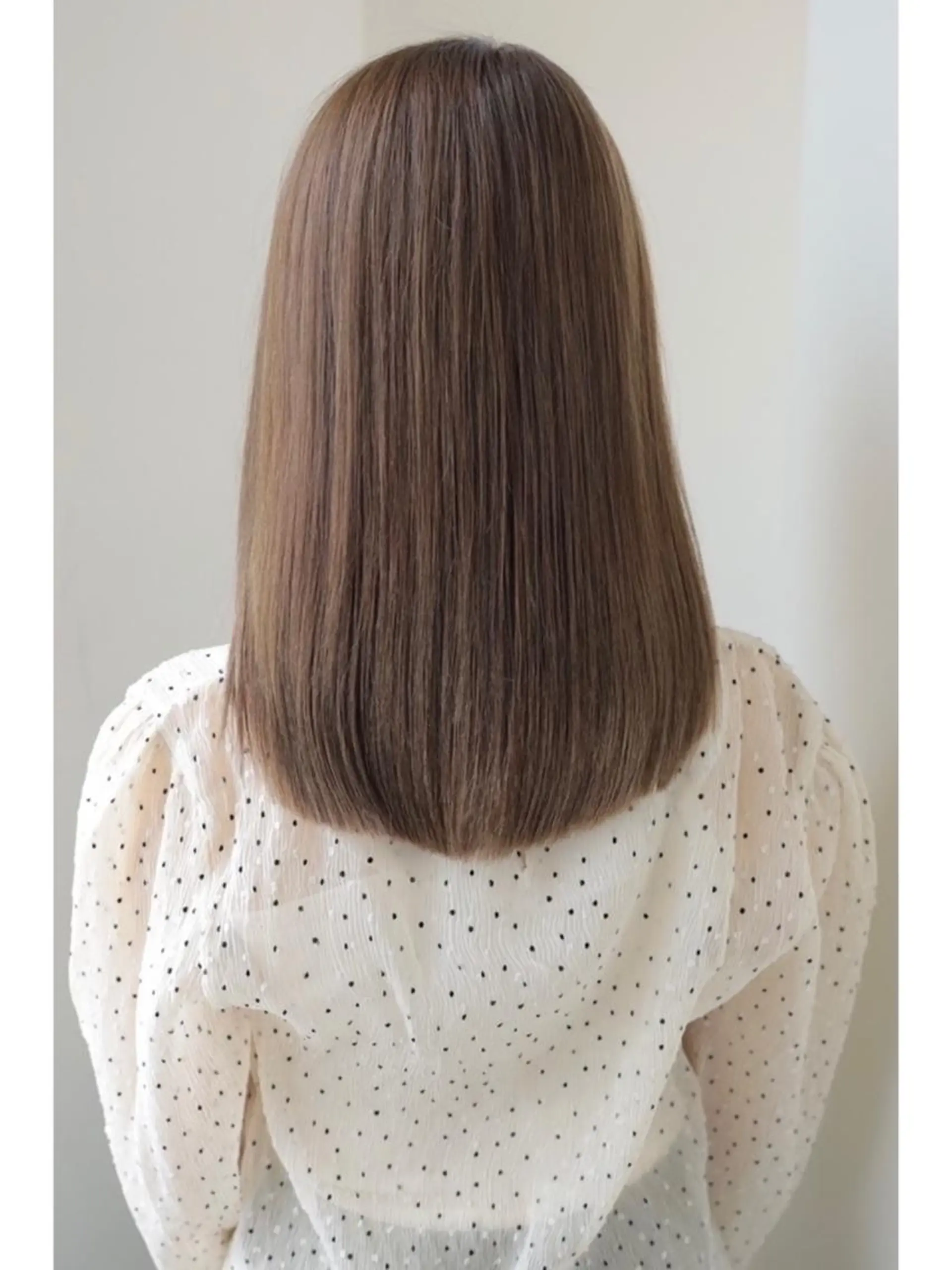 セミロング カット ヘアカラー トリートメント 藤原 侑香のヘアスタイル