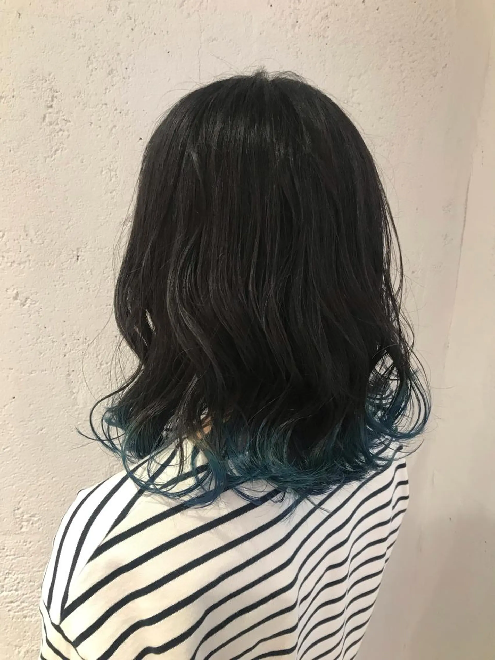 ミディアム カラー ブルーカラー 🫧透明感カラー/ ボブ/小笠原🪽のヘアスタイル