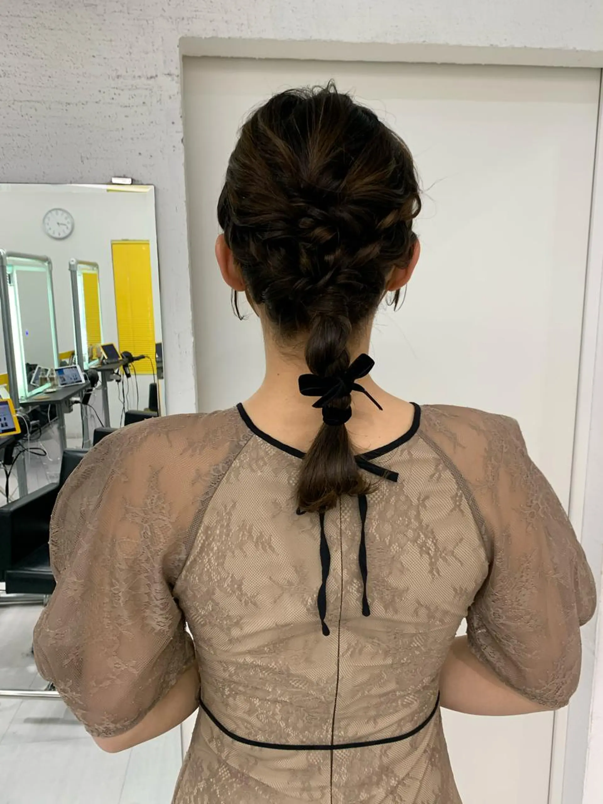 ミディアム ヘアアレンジ 結婚式・ブライダル 卒業式ヘアセット🎀 ヘアアレンジのヘアスタイル