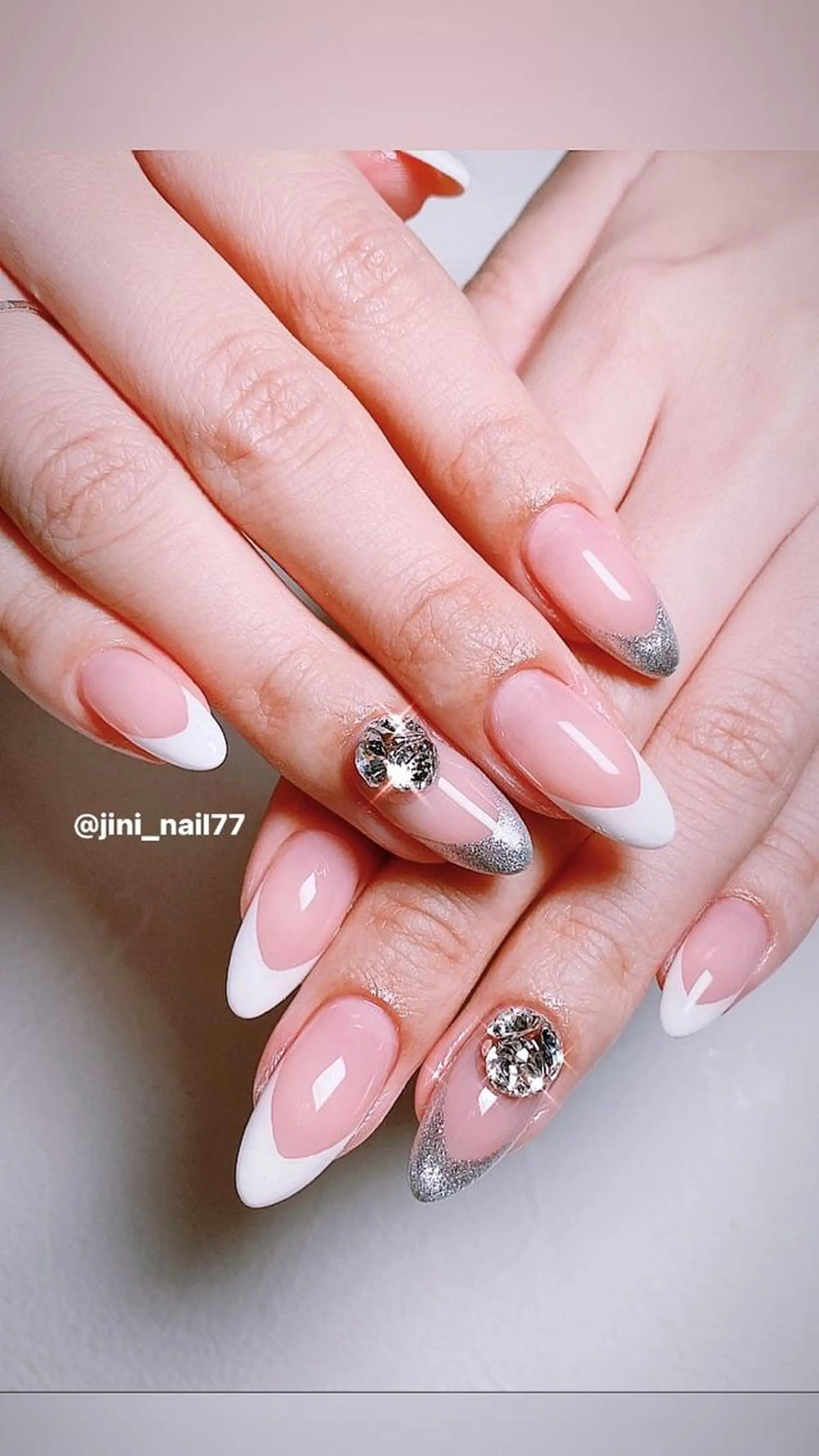 ネイル ハンドネイル JINI NAIL所属・ジニ ネイルのネイルデザイン