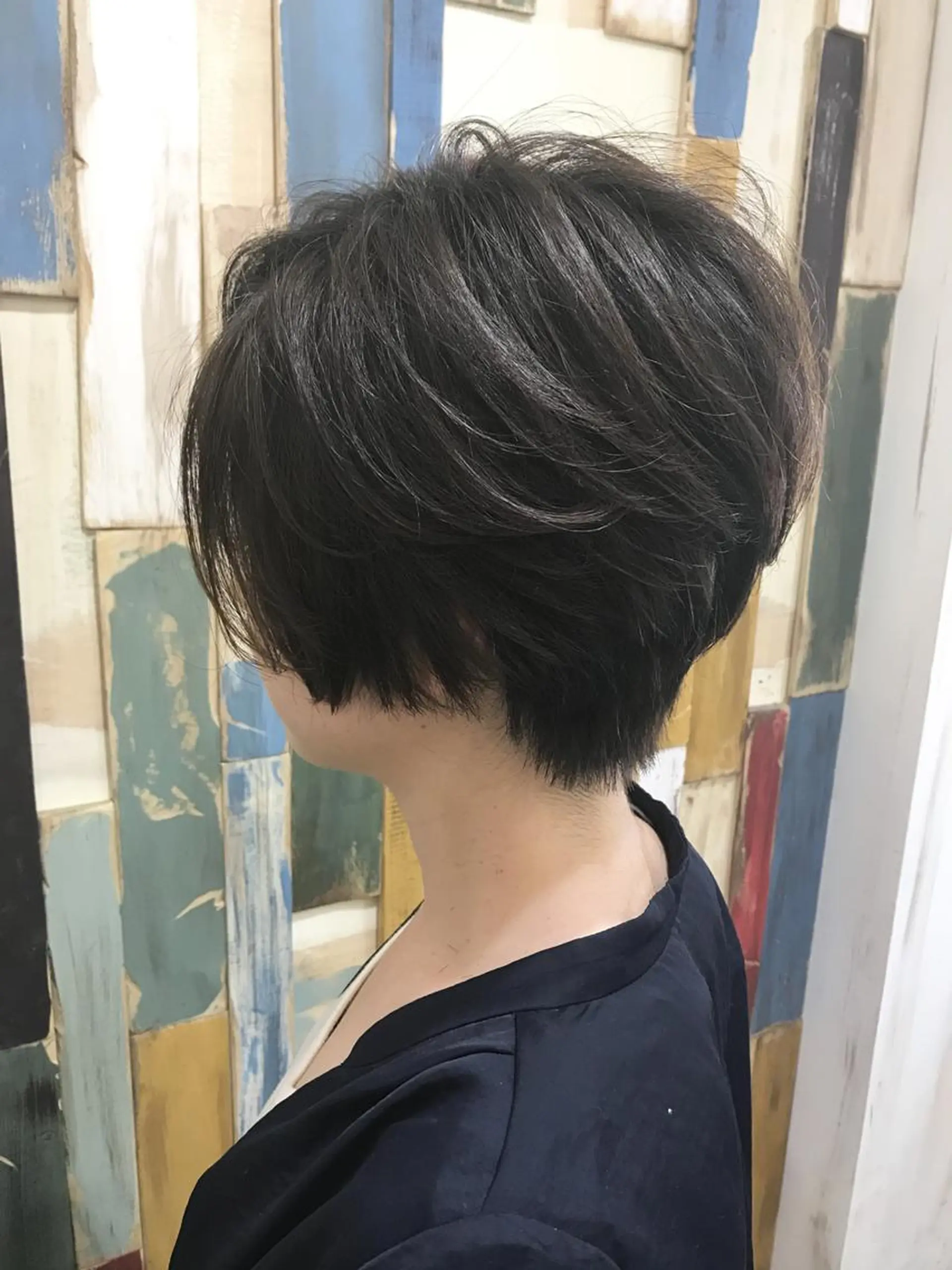 カラー ハイライトカラー カット 嶋村夏実🌼レイヤー 🌸白髪ぼかしのヘアスタイル