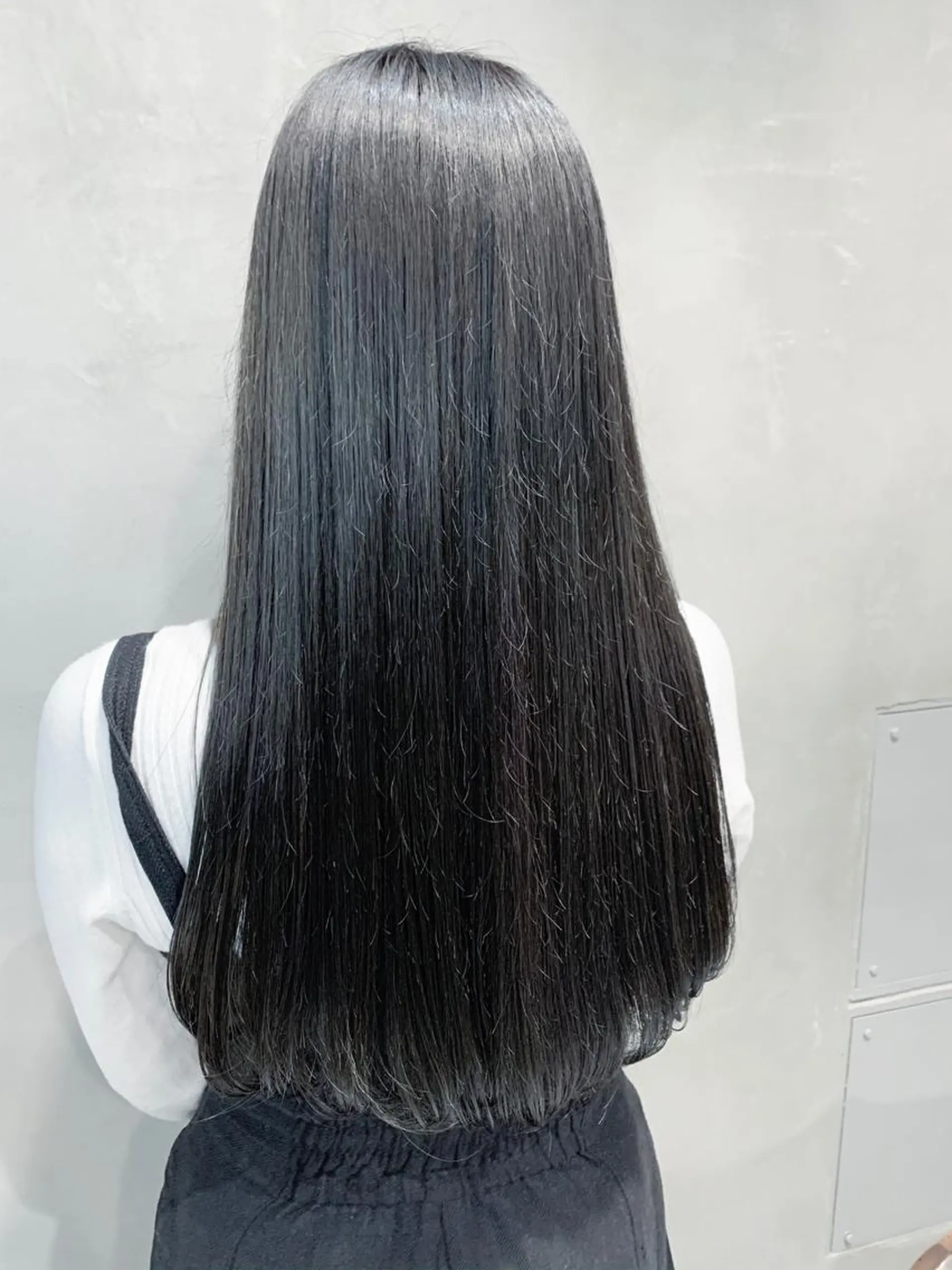 ロング カラー ヘアアレンジ ミニボブ/ブリーチ 🌈MISATOのヘアスタイル