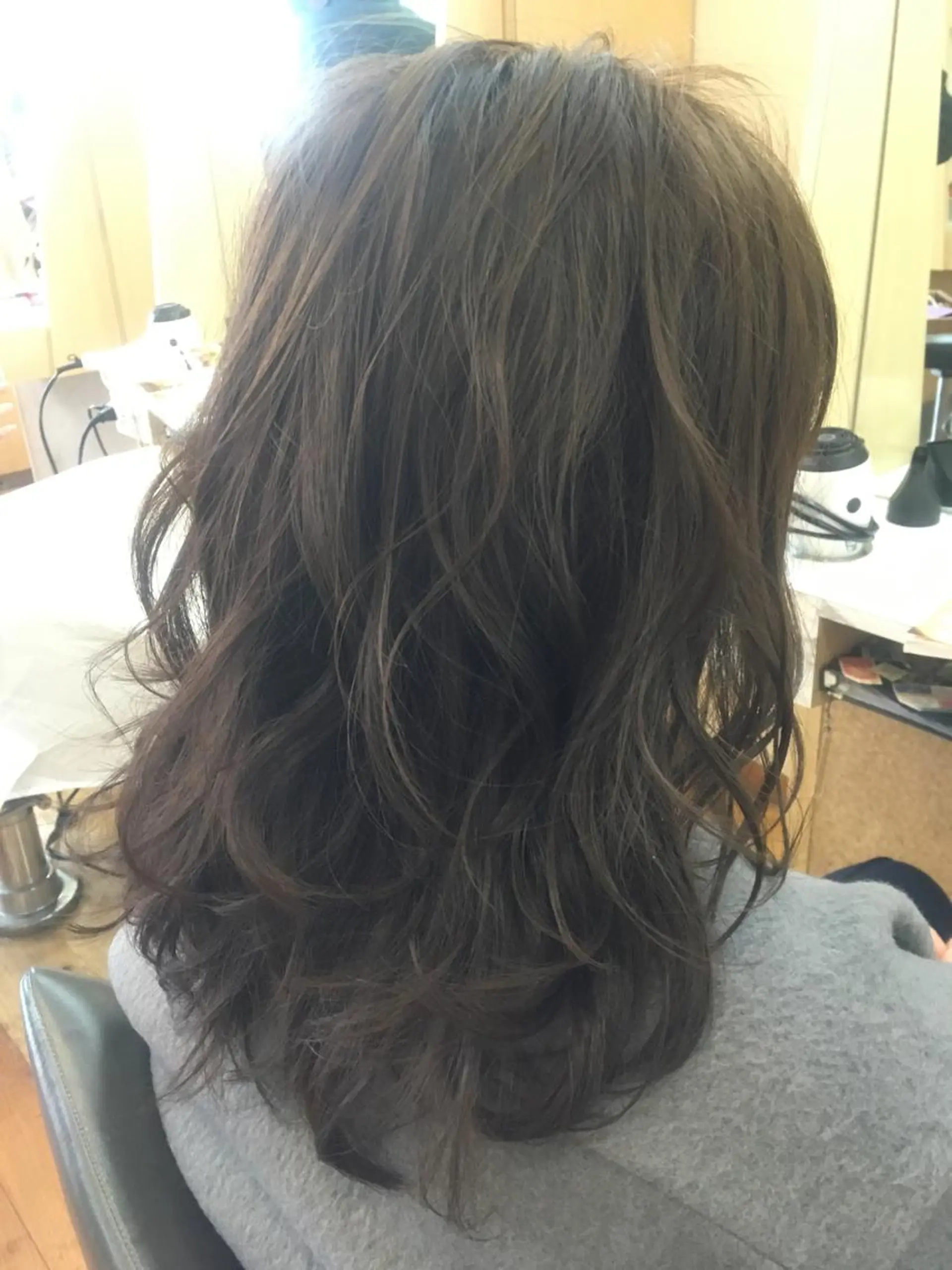 ミディアム カラー 牛島 久美子のマツエク・マツパデザイン