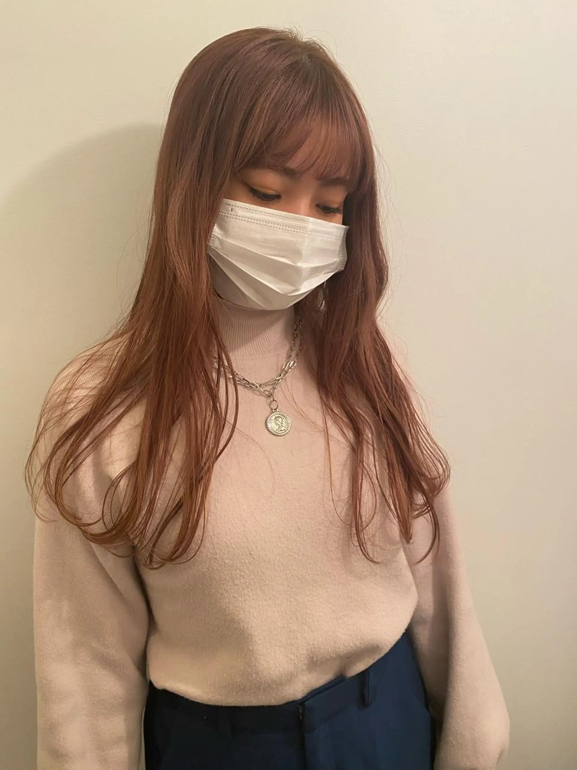 ロング saya🌿レイヤー カット/透明感カラーのヘアスタイル