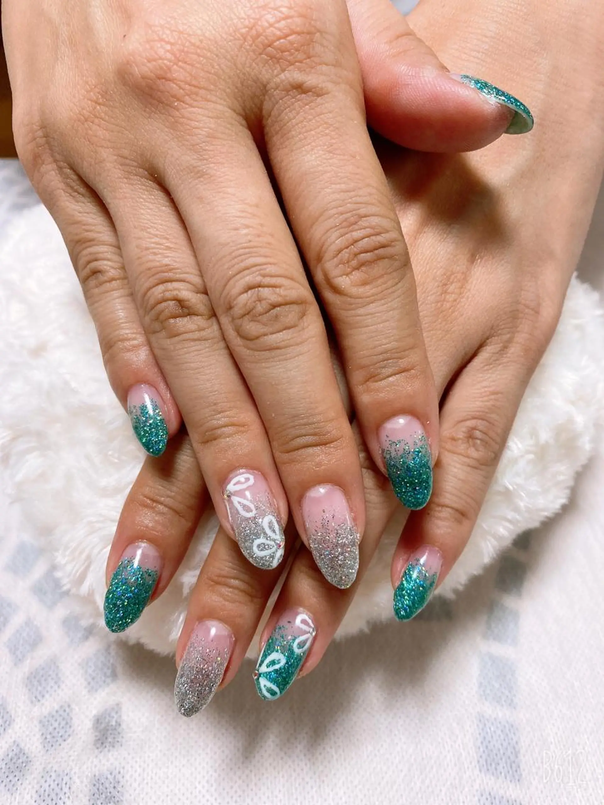 ネイル The Best Beauty受付担当のヘアスタイル