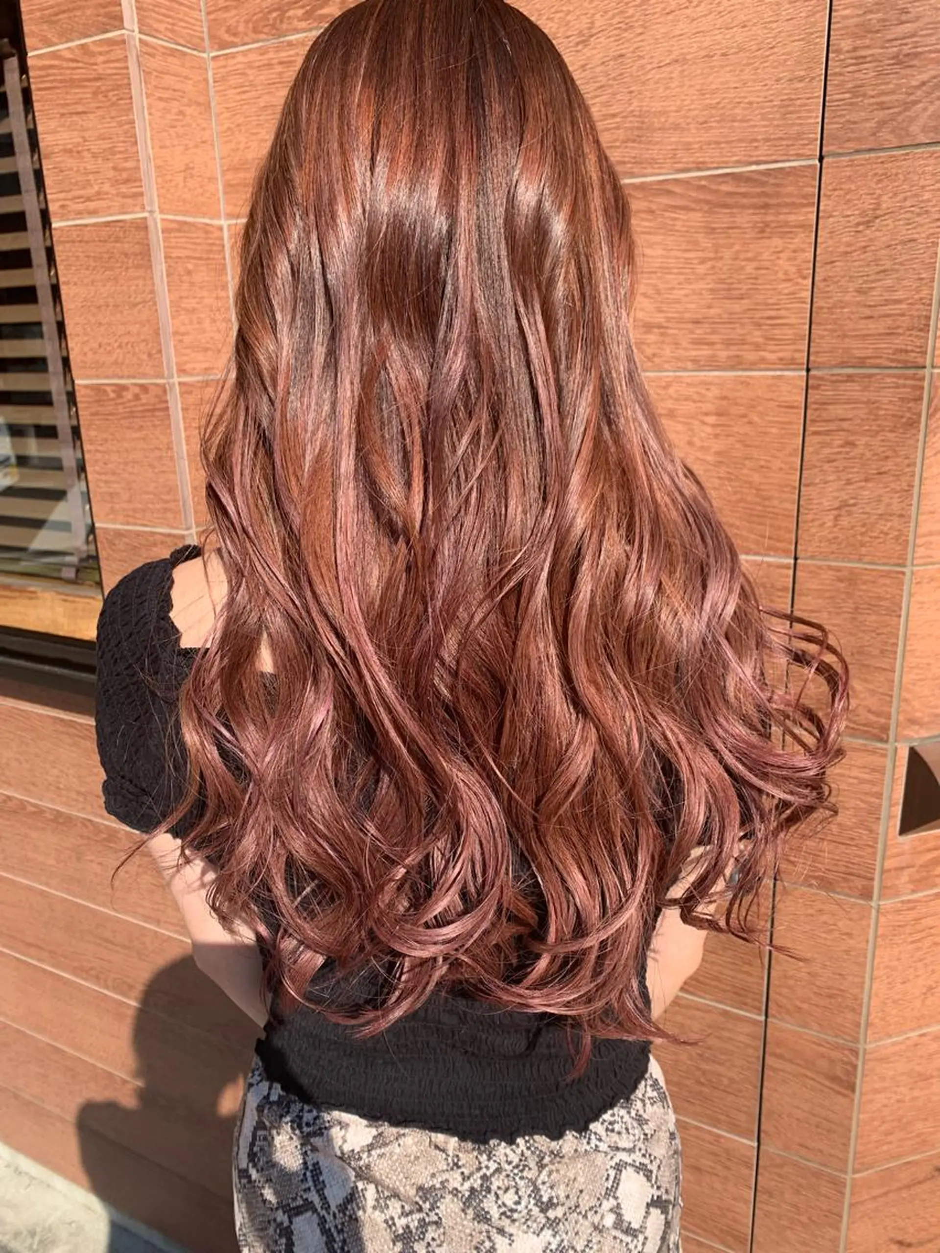 ロング カラー ヘアアレンジ ピンクカラー ヘアカラー きむえり/髪質改善 /セット/カラーのヘアスタイル