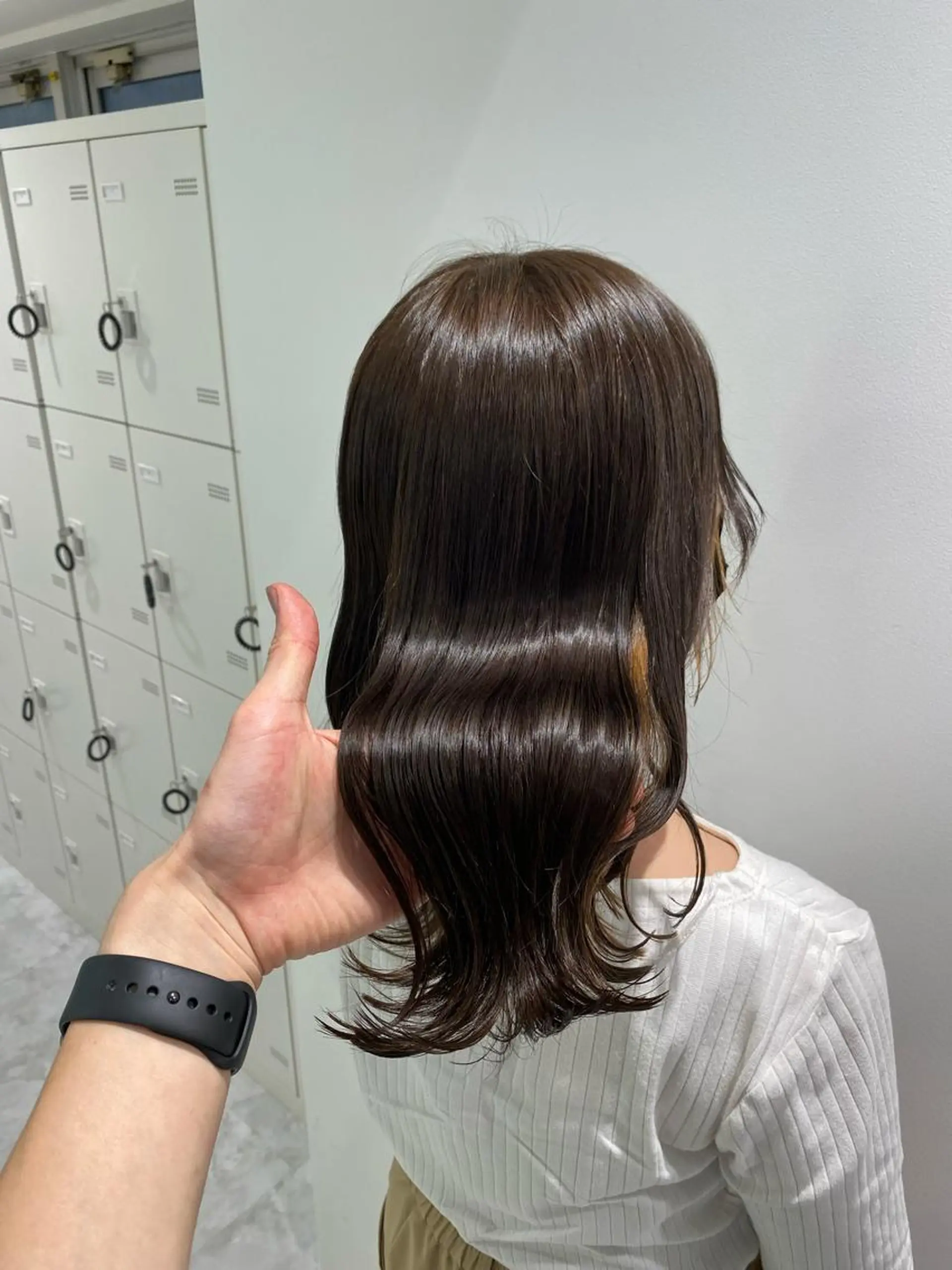 セミロング カラー パーマ ヘアアレンジ ネイル マツエク・マツパ 韓国風ベージュ🤎 赤みなし🌿横浜🤎のヘアスタイル