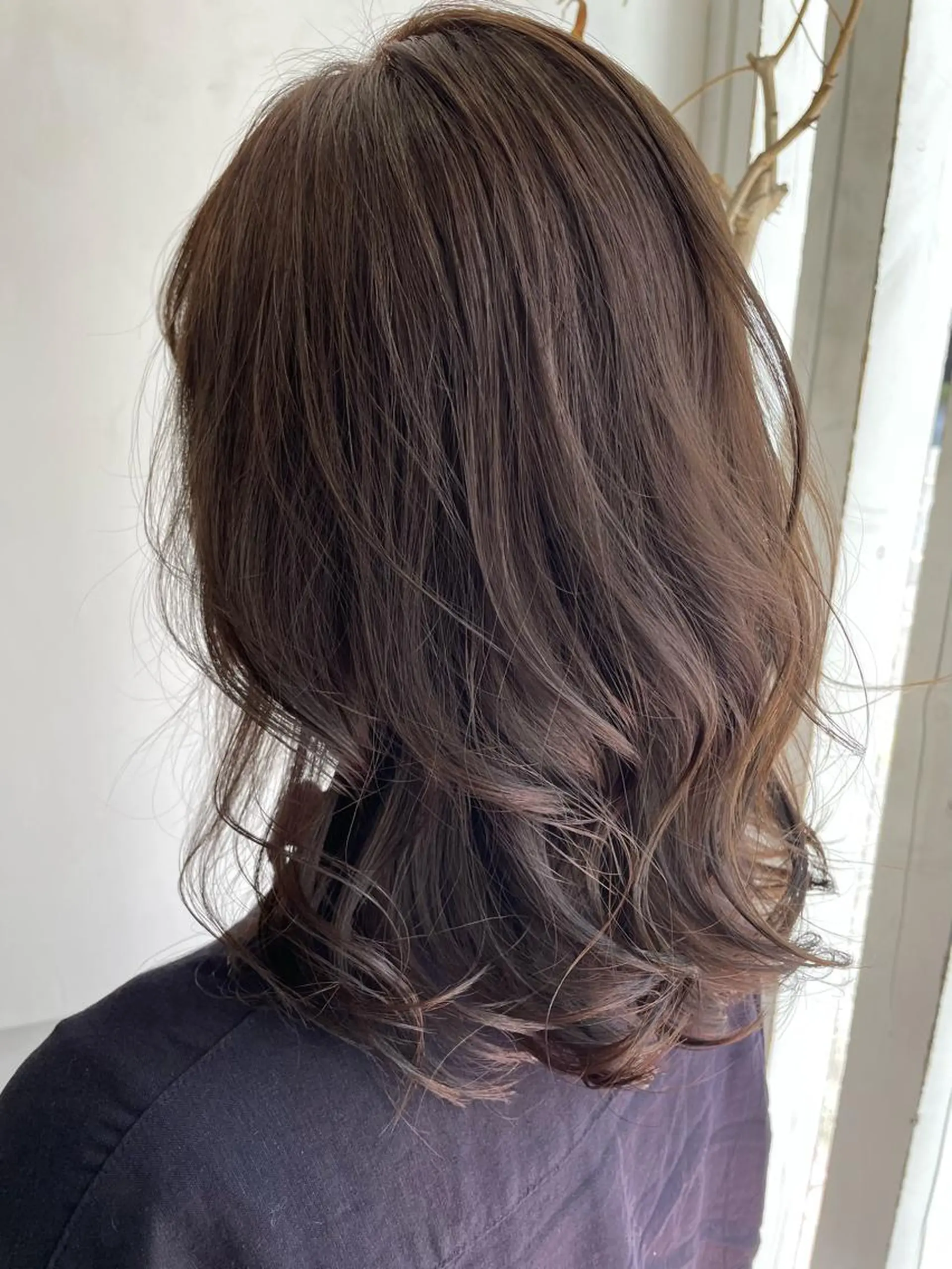 ミディアム カラー インナーカラー カット ヘアカラー トリートメント ヘッドスパ 🫧艶髪デザイナー 🫧白石航汰のヘアスタイル