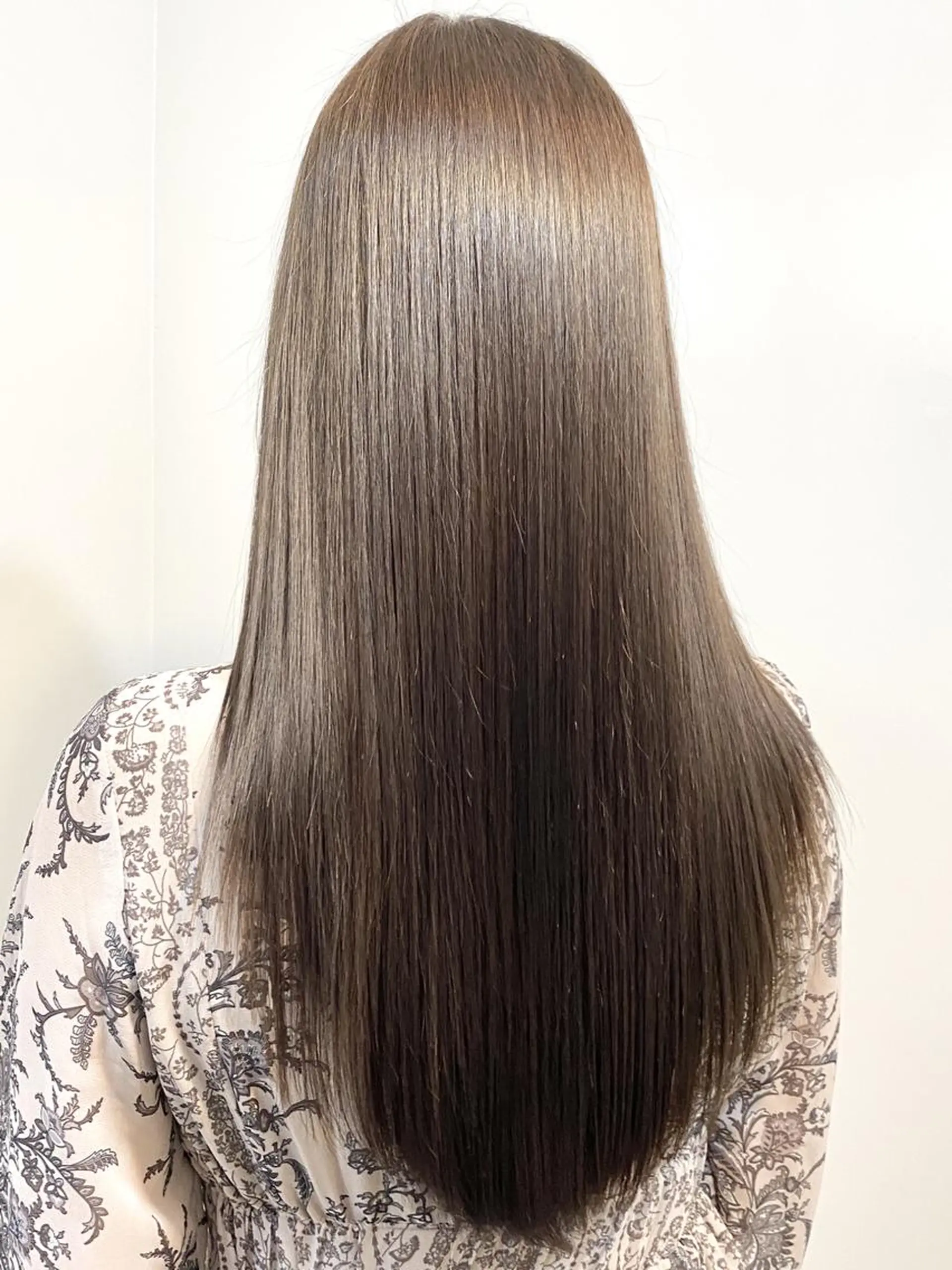 ロング カラー カット ヘアカラー トリートメント プチプラ&ハイクオ リティ✰Lilly✰のヘアスタイル