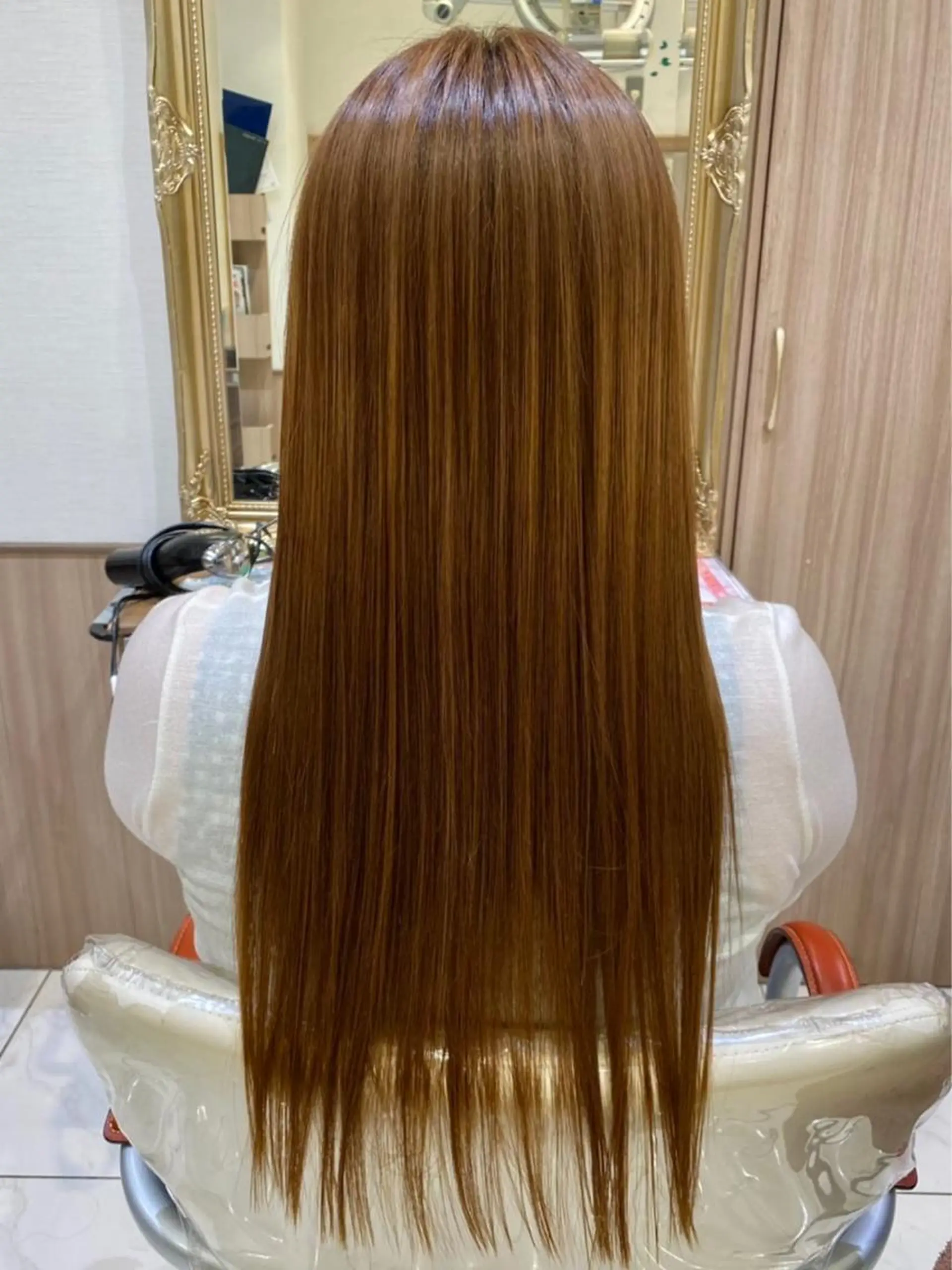 ロング パーマ 古川 琴美のヘアスタイル