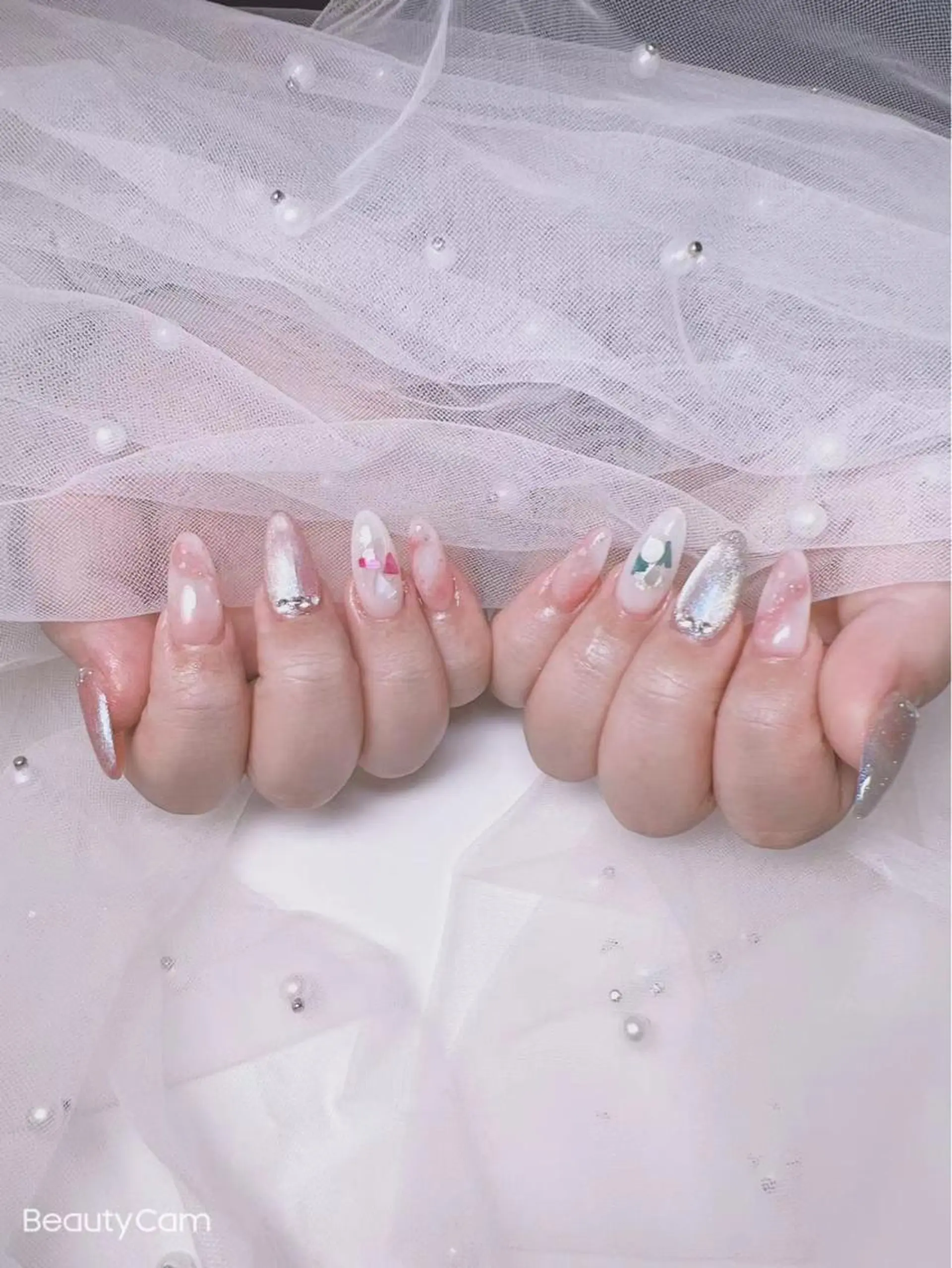 ネイル エンジェル ヒーリング 矢場町店のネイルデザイン