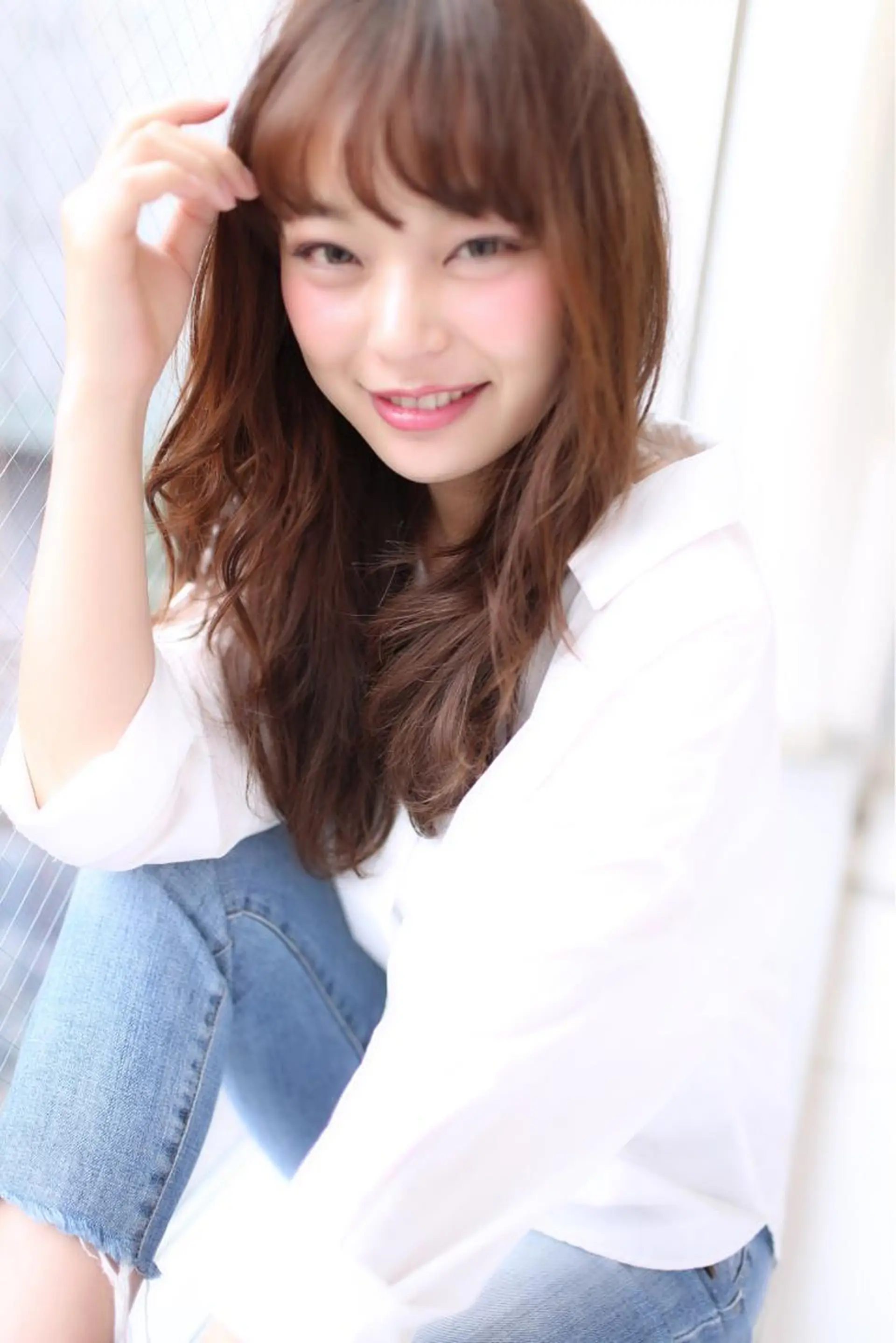 ロング カラー パーマ アッシュ ベージュカラー ロング 可愛いを作る神 ナオヒロのヘアスタイル