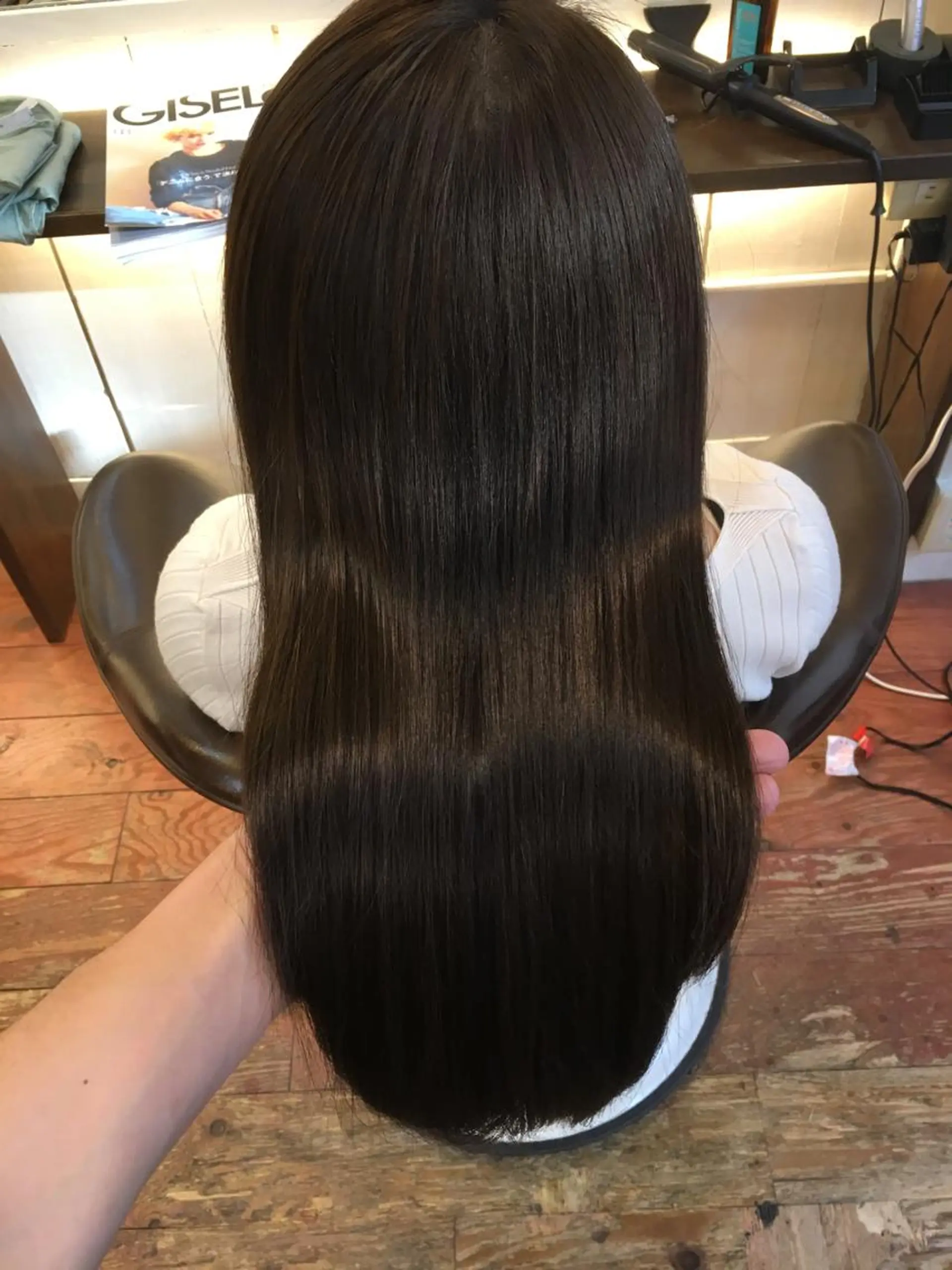 ロング カラー 髪質改善 トリートメント メンズ眉毛ITSUK Iメンズ専門　新宿の眉毛・アイブロウイメージ