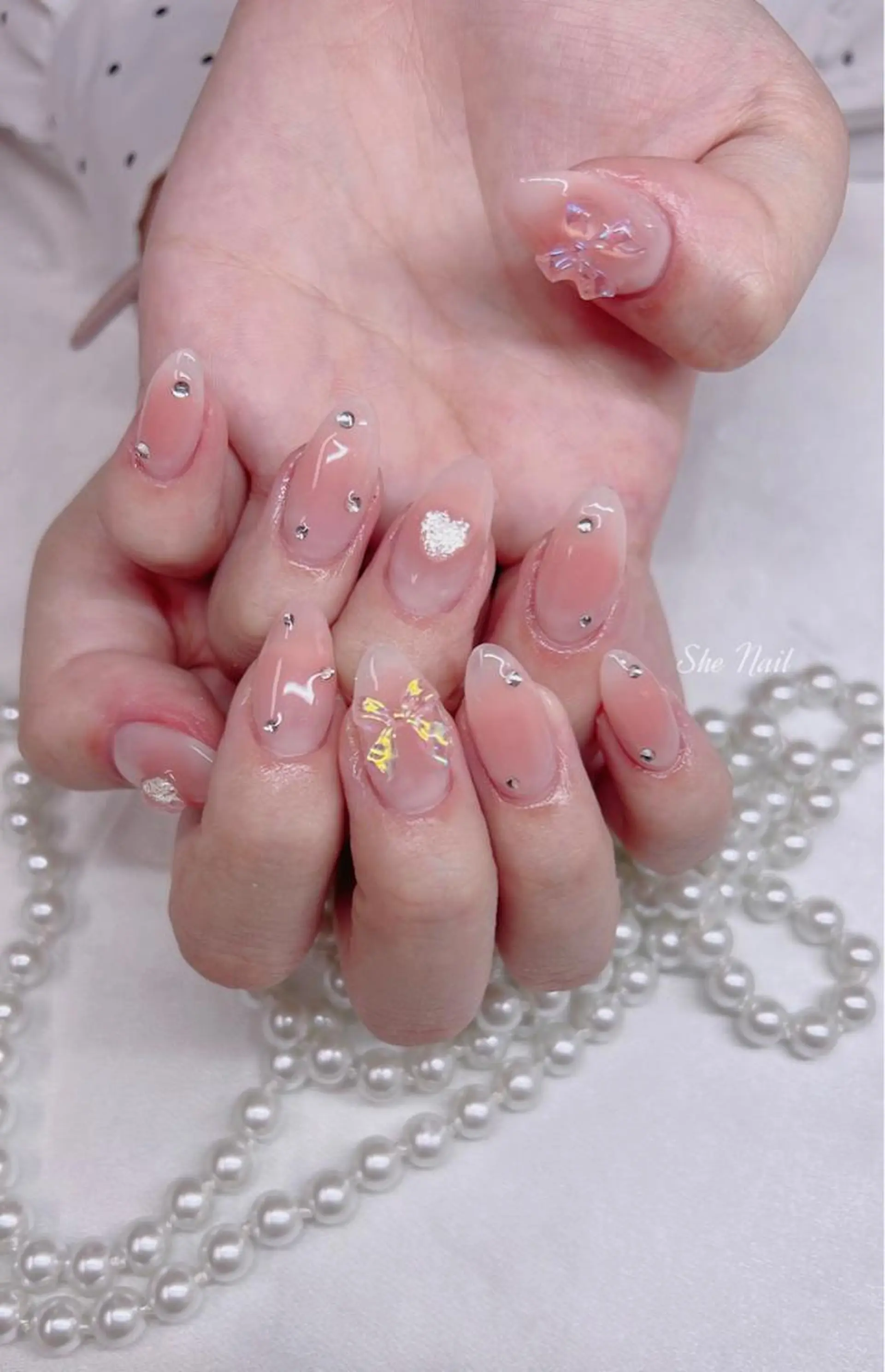 ネイル チークネイル 長さ出し フレンチネイル ガラスフレンチ グラデーション She   Nail所属・ISA_ BELLAのネイルデザイン