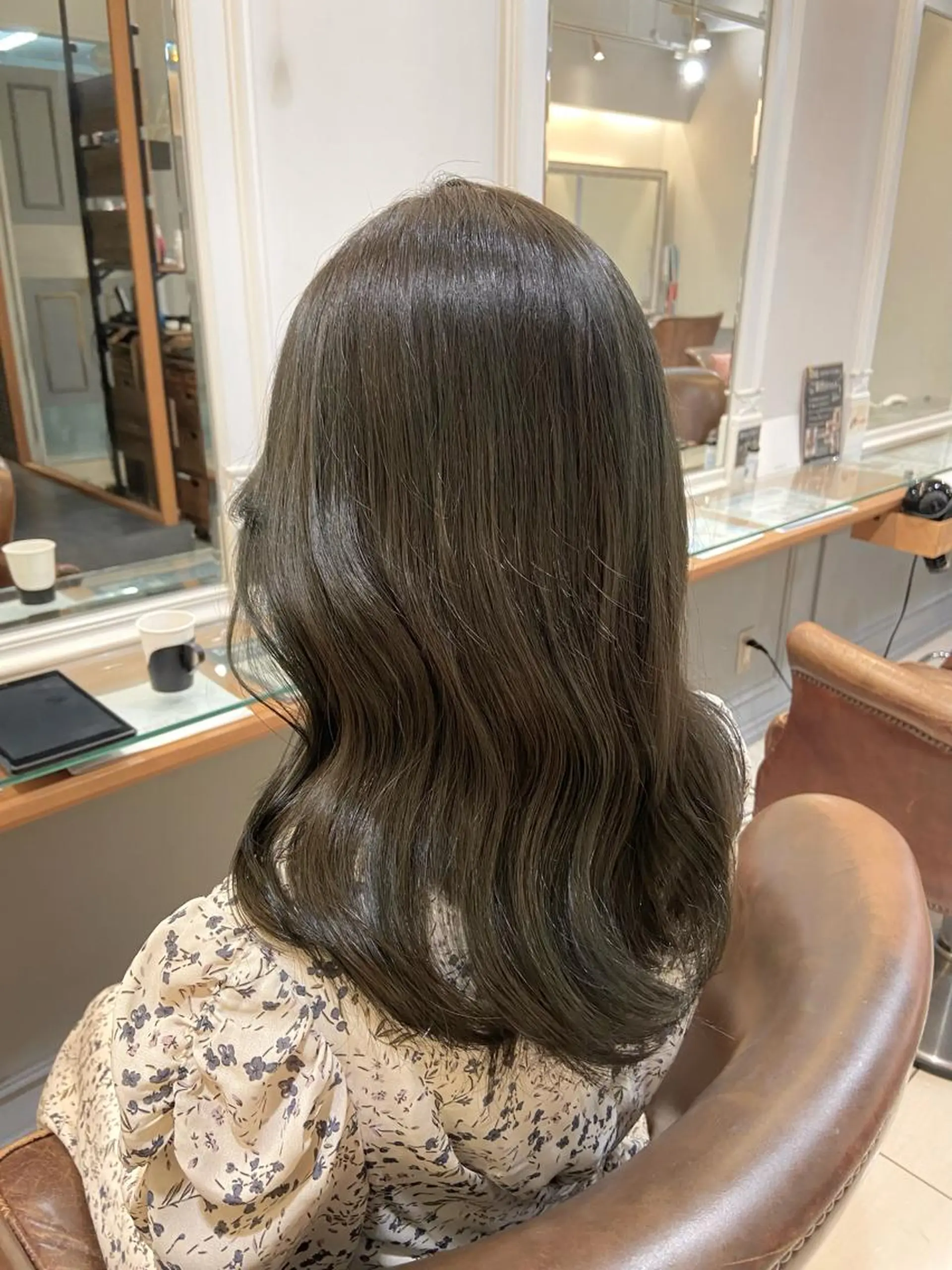 セミロング カット ヘアカラー 🫧 nanaco🫧のヘアスタイル