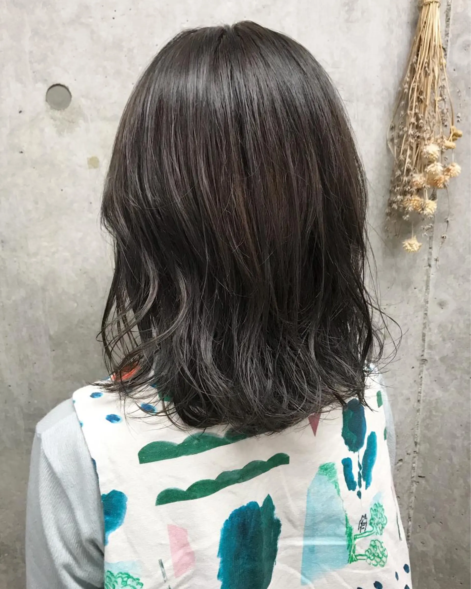ミディアム カラー ヘアアレンジ アッシュ 透明感カラー イルミナカラー clan所属・Satsuki ✂︎♡のヘアスタイル