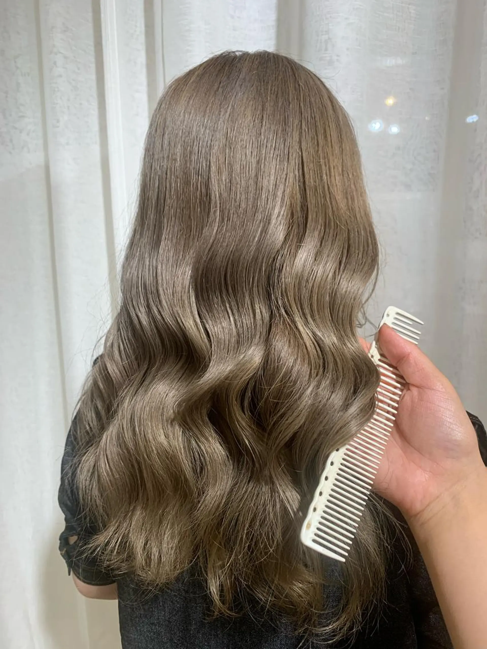 ロング カラー ベージュカラー ホワイトベージュ 天野 玲菜のマツエク・マツパデザイン