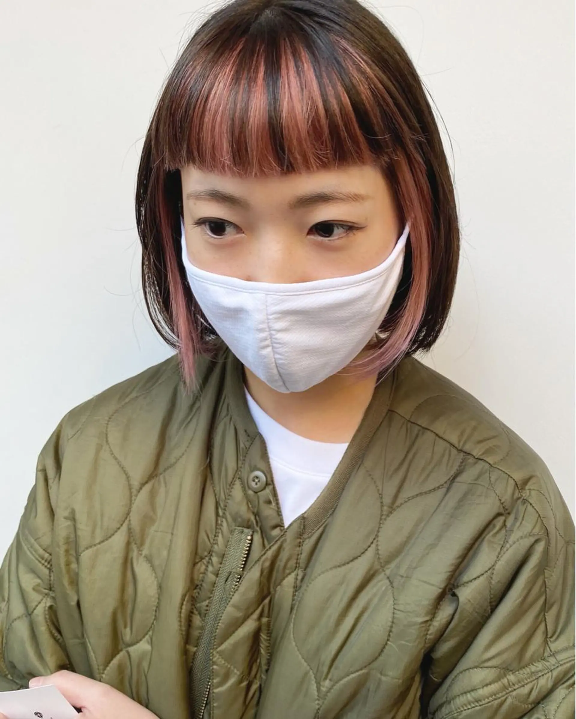 ショート カラー ベージュカラー ブリーチ ピンクカラー ピンクベージュ ボブ ヘアカラー トリートメント ヘッドスパ tonari 梅田、中崎町のヘアスタイル