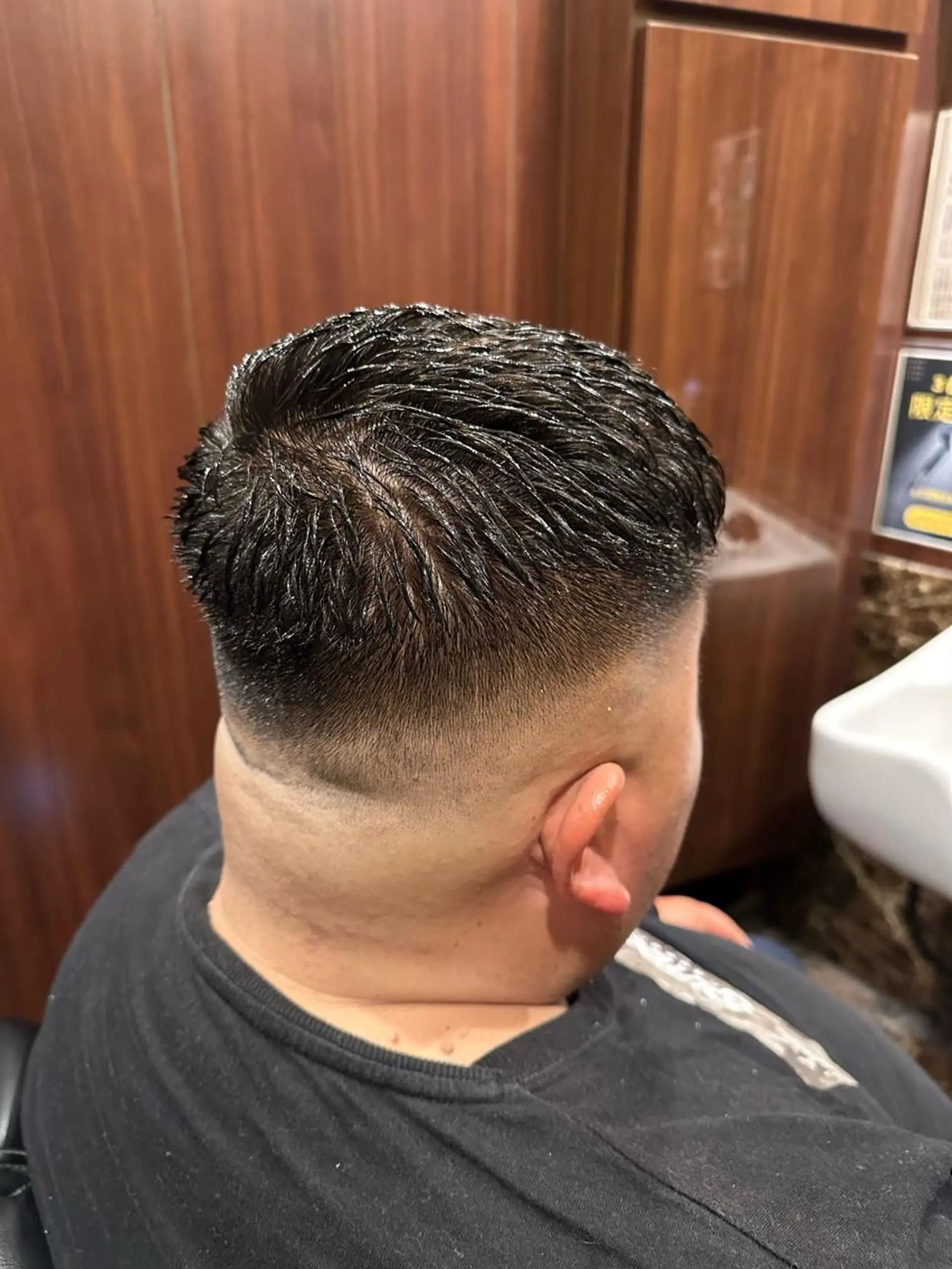 ショート パーマ メンズ ヒロ銀座プレミアムバーバー所属・尾島 杏香のヘアスタイル