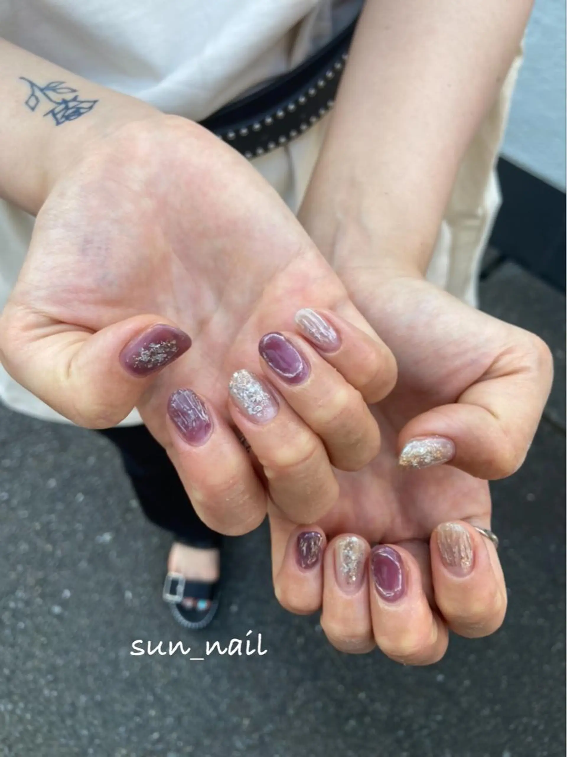 ネイル アートネイル ミラーネイル ニュアンスネイル . unffのネイルデザイン