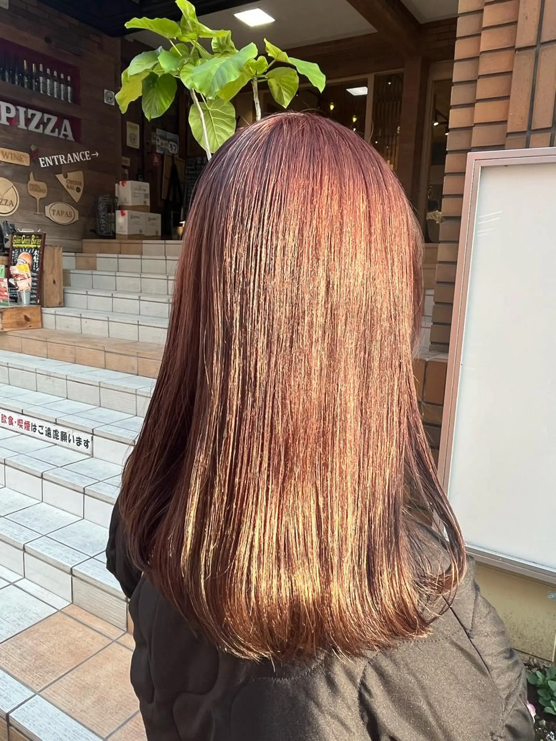 ミディアム カラー ハイトーン/レイヤー 💜Akaneのヘアスタイル