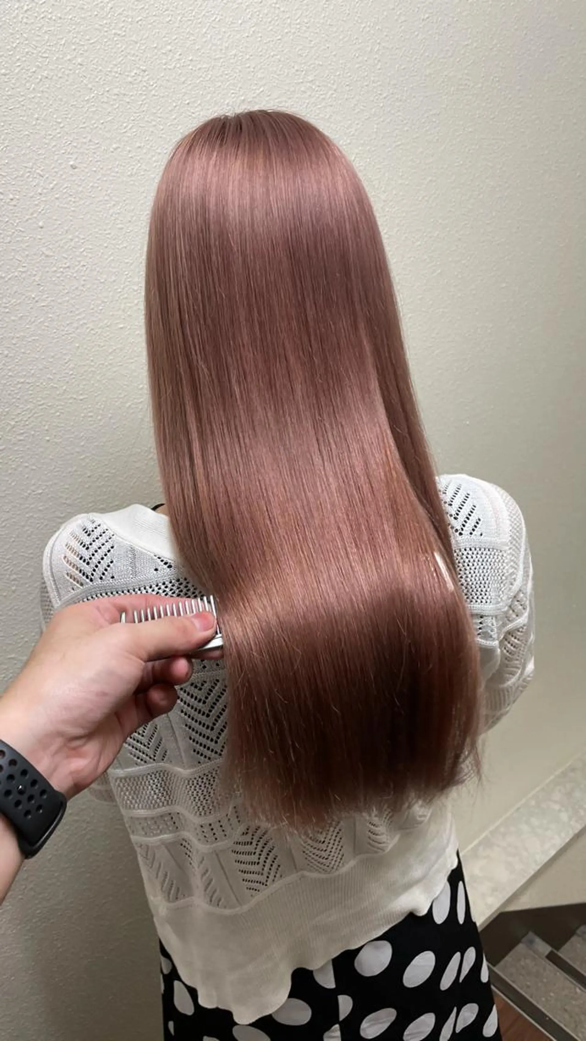 セミロング カラー パーマ ヘアアレンジ メンズ キッズ ネイル マツエク・マツパ メンズブリーチ アディクシーカラー ベージュカラー ブリーチ 透明感カラー 髪質改善🇰🇷 レイヤーカット/梅田のヘアスタイル