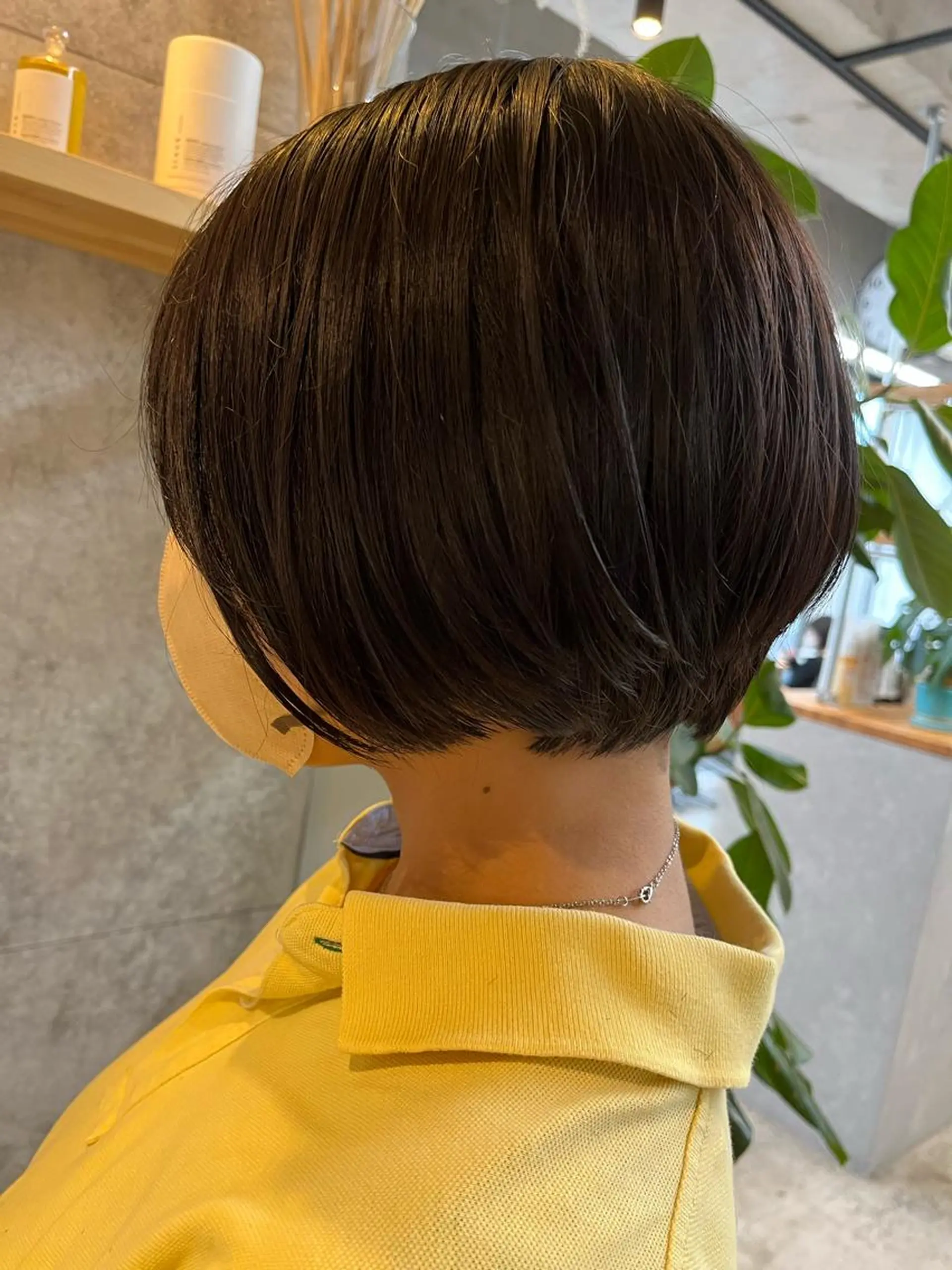 ショート カラー ブリーチ ケアブリーチ ダブルカラー イヤリングカラー ハイライトカラー カット ヘアカラー ハイトーンカラ ー/小川のヘアスタイル