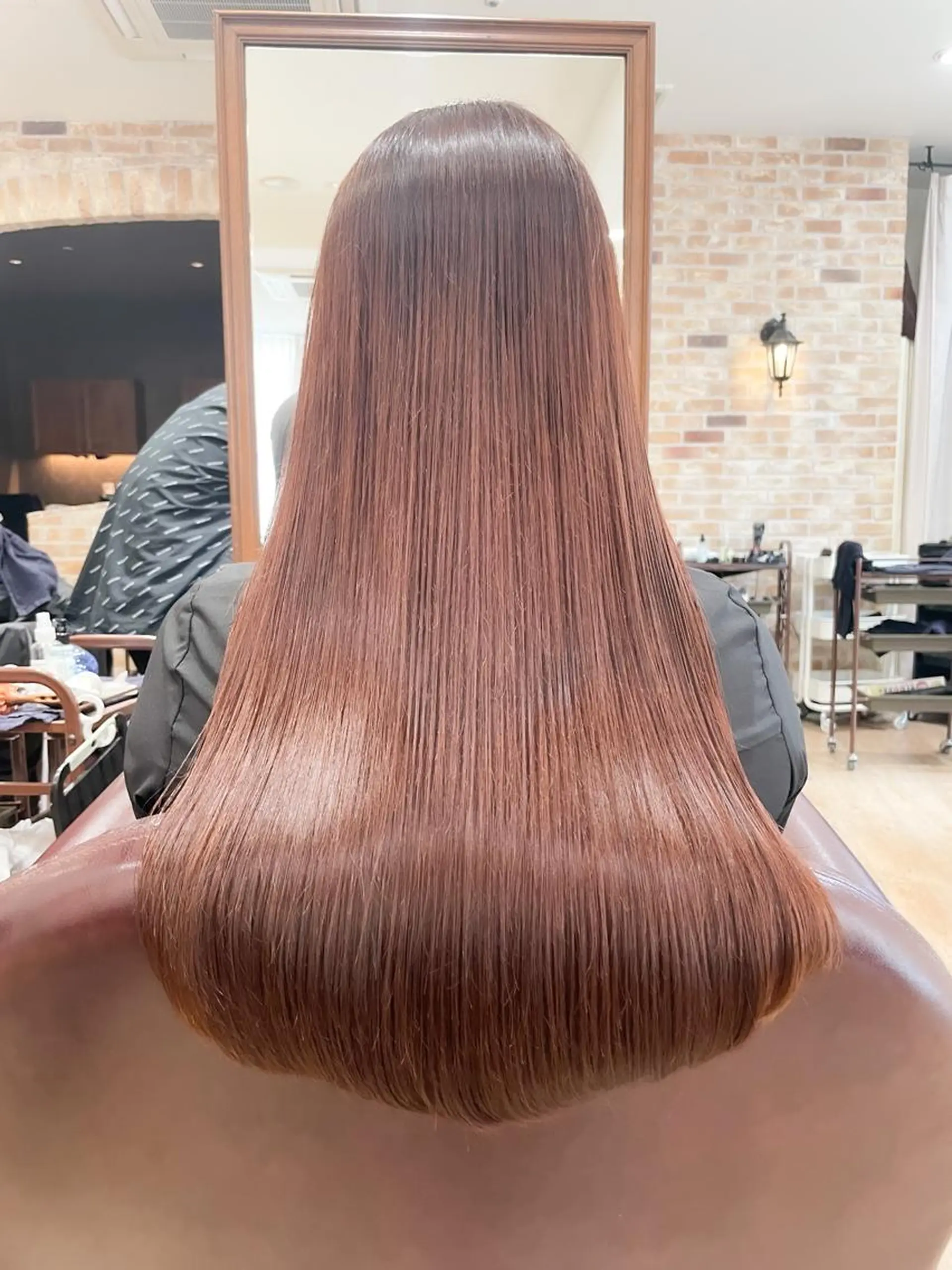 セミロング 髪質改善 縮毛矯正 トリートメント 樽見 怜のヘアスタイル