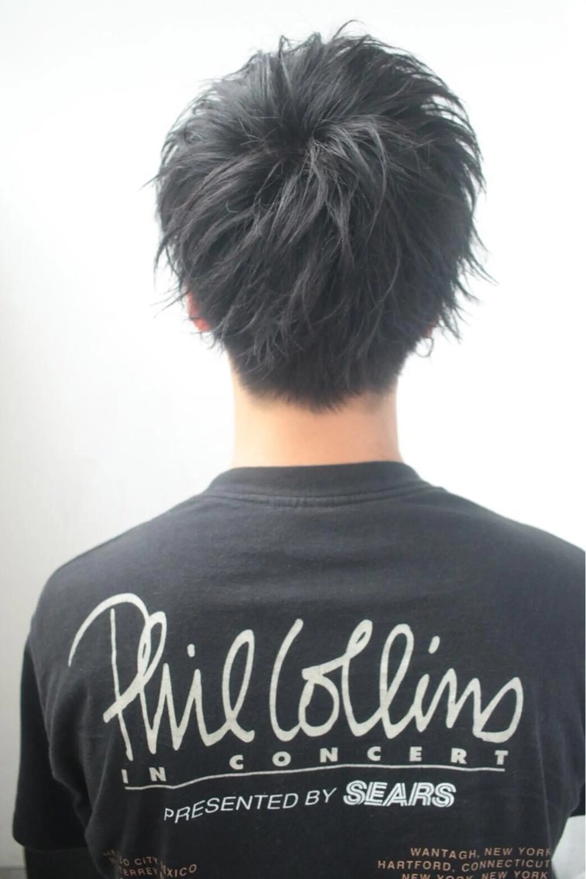 ショート カラー パーマ メンズ センターパート マッシュ メンズパーマ メンズウルフカット ショートヘア 赤み消し🌿 透明感カラー🫧のヘアスタイル