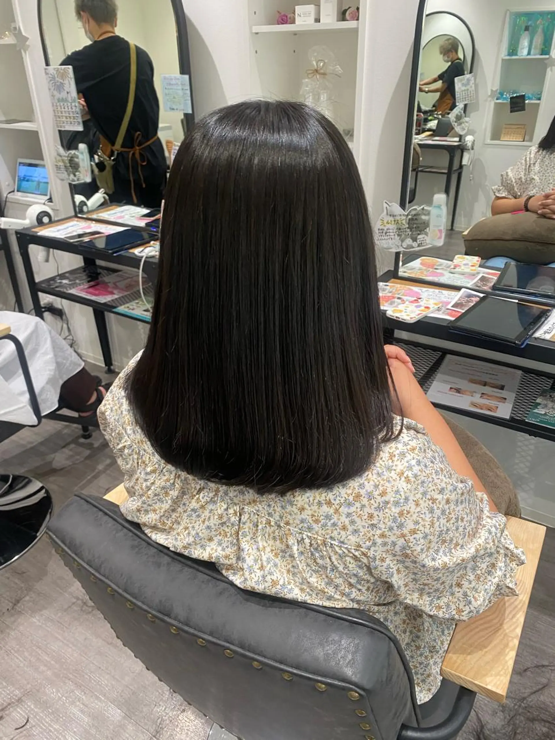 セミロング 大野 美紅のヘアスタイル