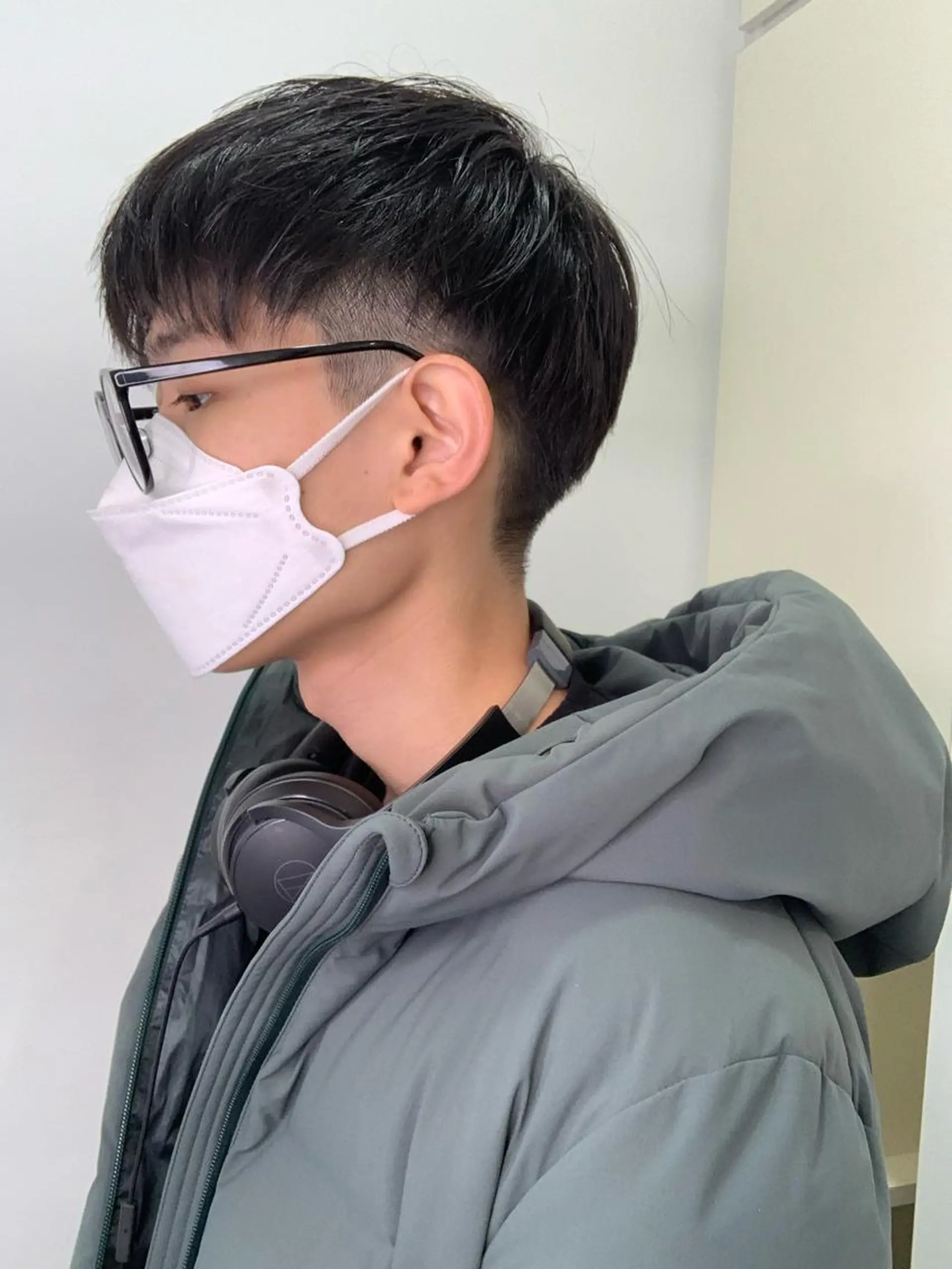 メンズ マッシュ 刈り上げ 髙橋 歩のヘアスタイル