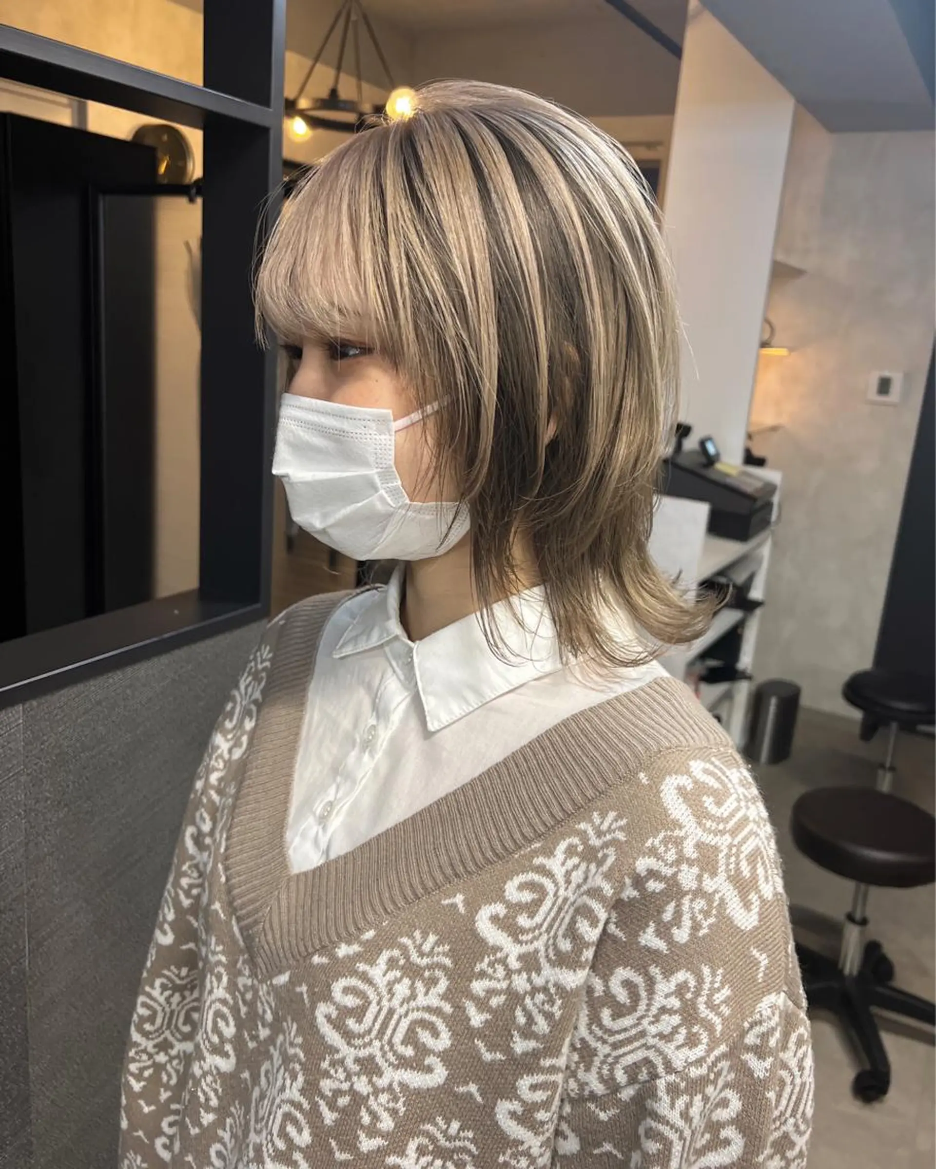 ミディアム カット ヘアカラー ブリーチ/ウルフ ハッシュカット/石山のヘアスタイル