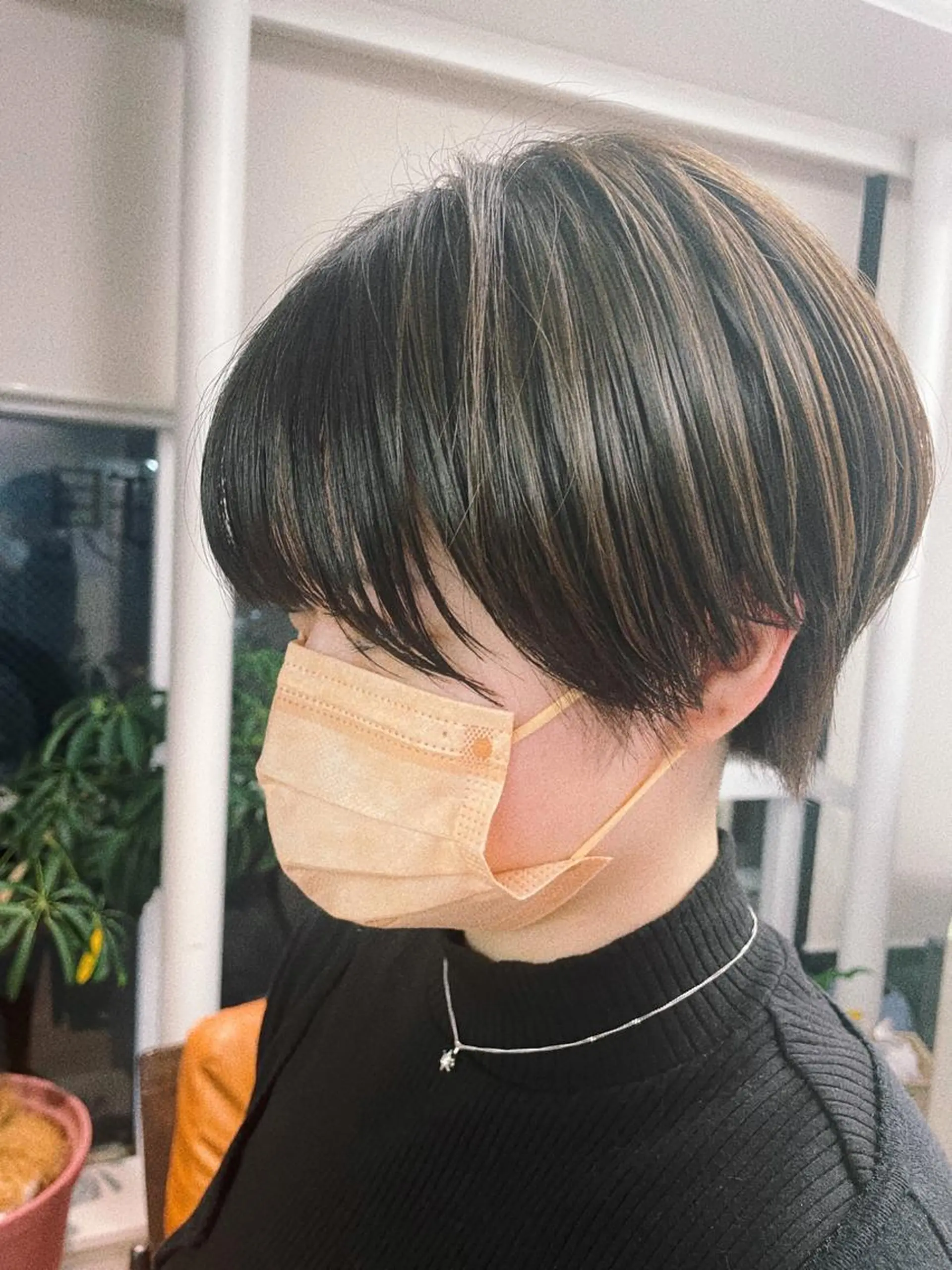 ショート ハイトーン 🌷ハルミ🌷のヘアスタイル