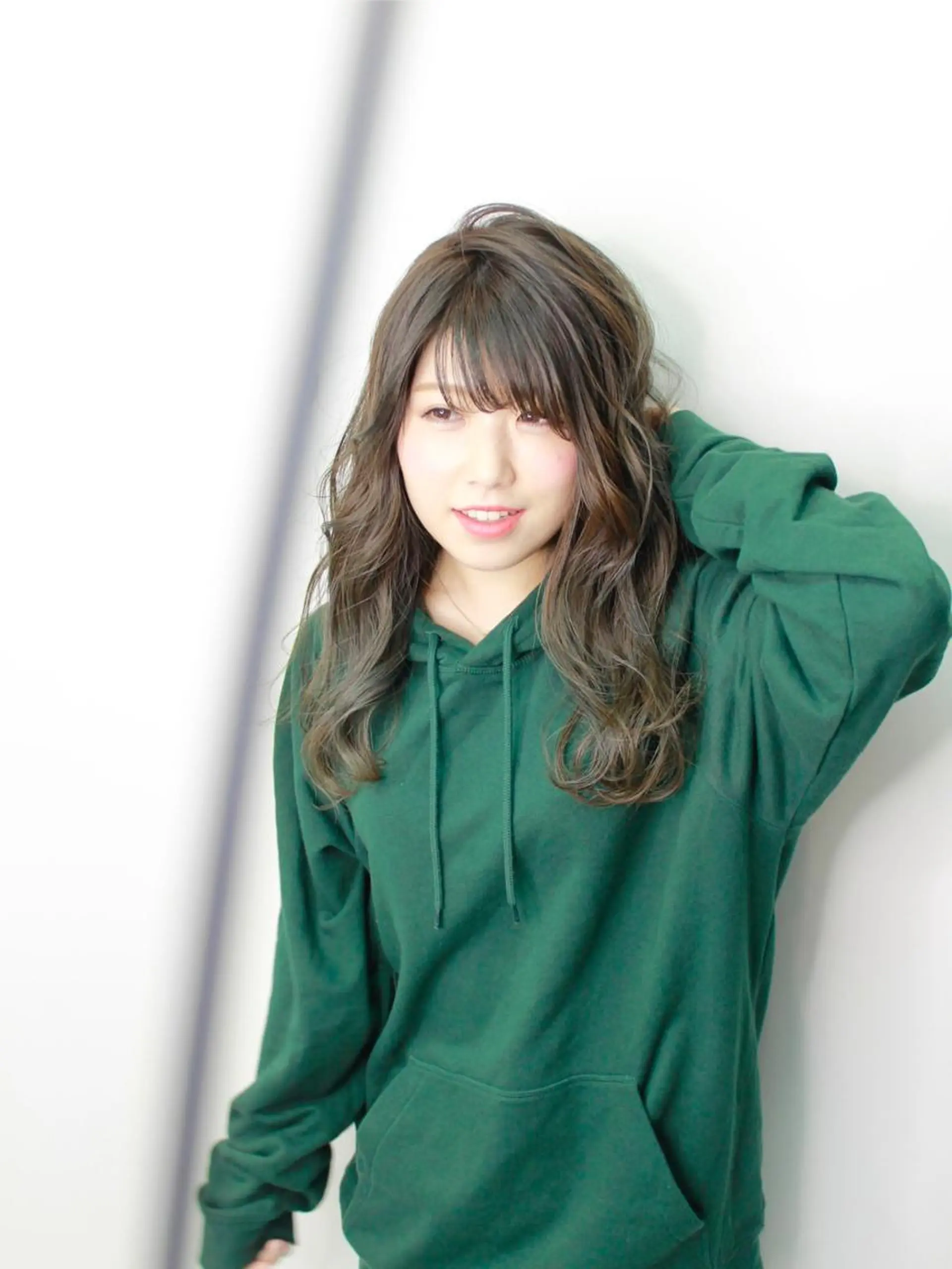 ロング カラー ブリーチカラー/ 岩破瑞希のヘアスタイル