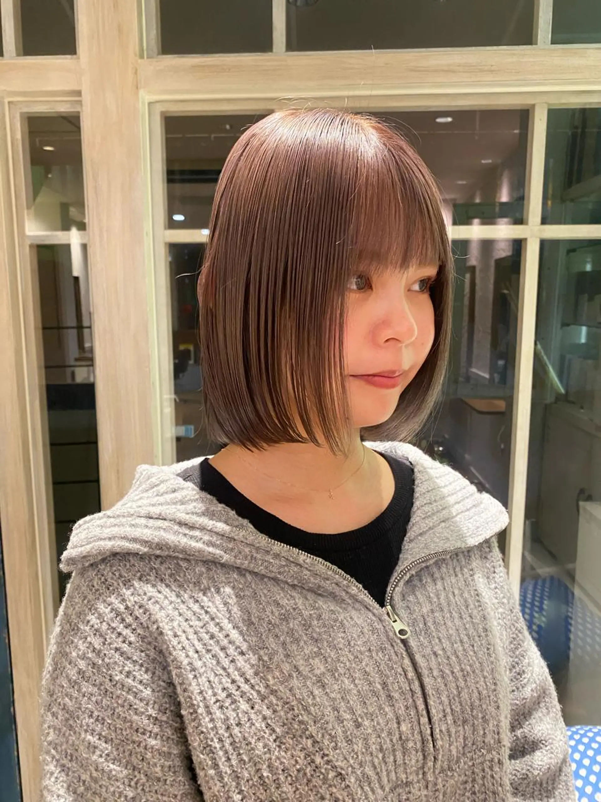 カラー Manaka🟤 今泉　Musiiikのヘアスタイル