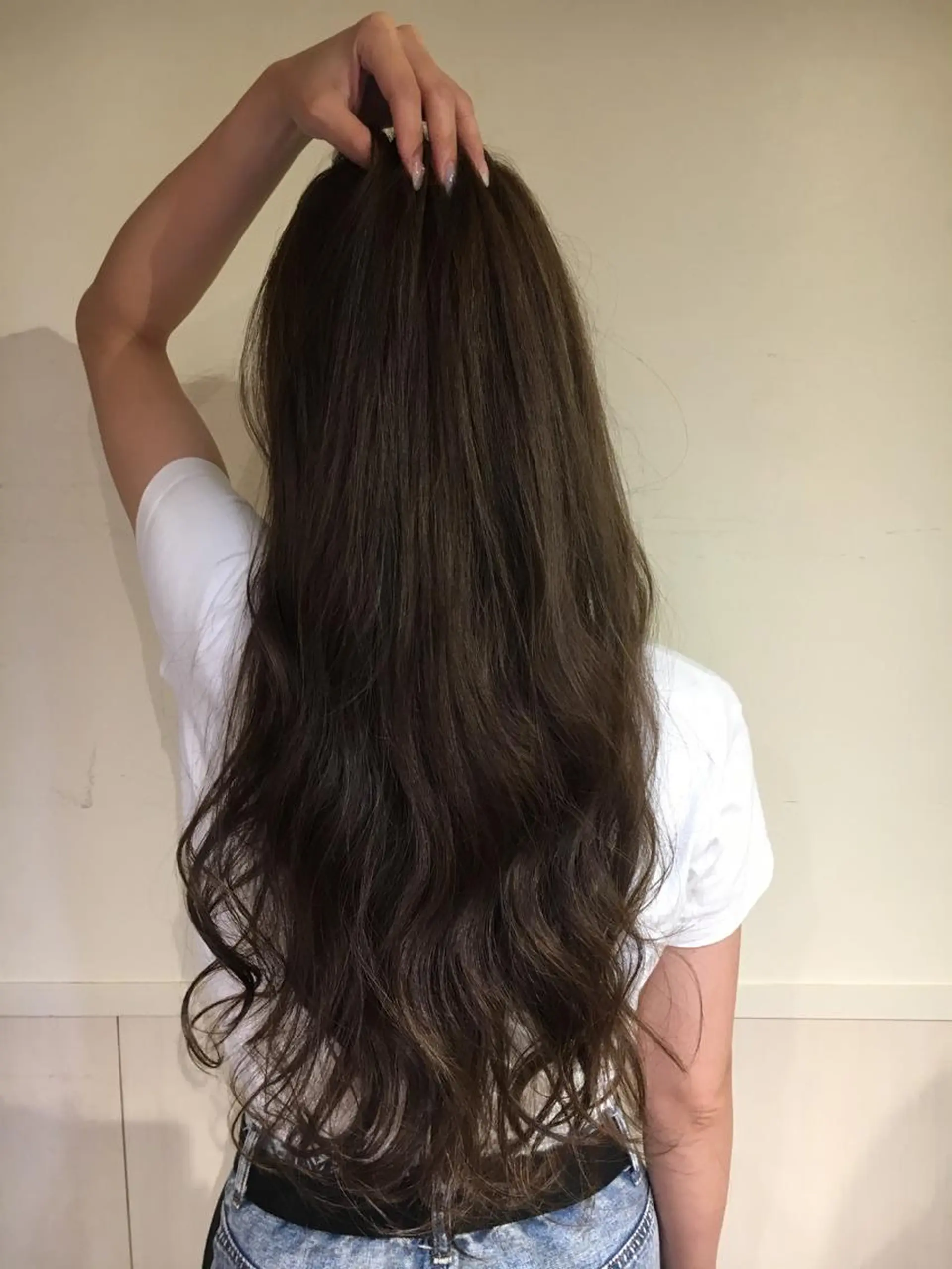 ロング パーマ 野崎 ひかりのヘアスタイル