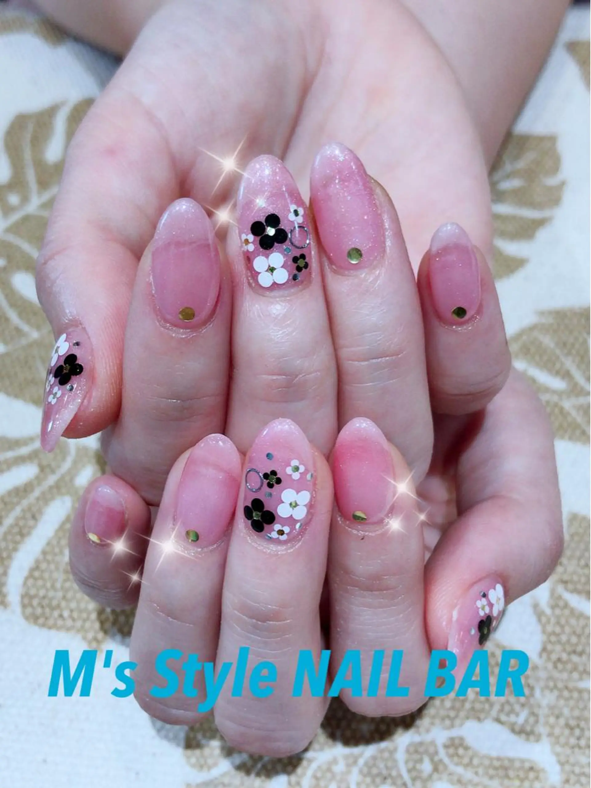 ネイル クリアネイル ピンク ハンドネイル M's Style NAIL BARのエステ・リラクイメージ