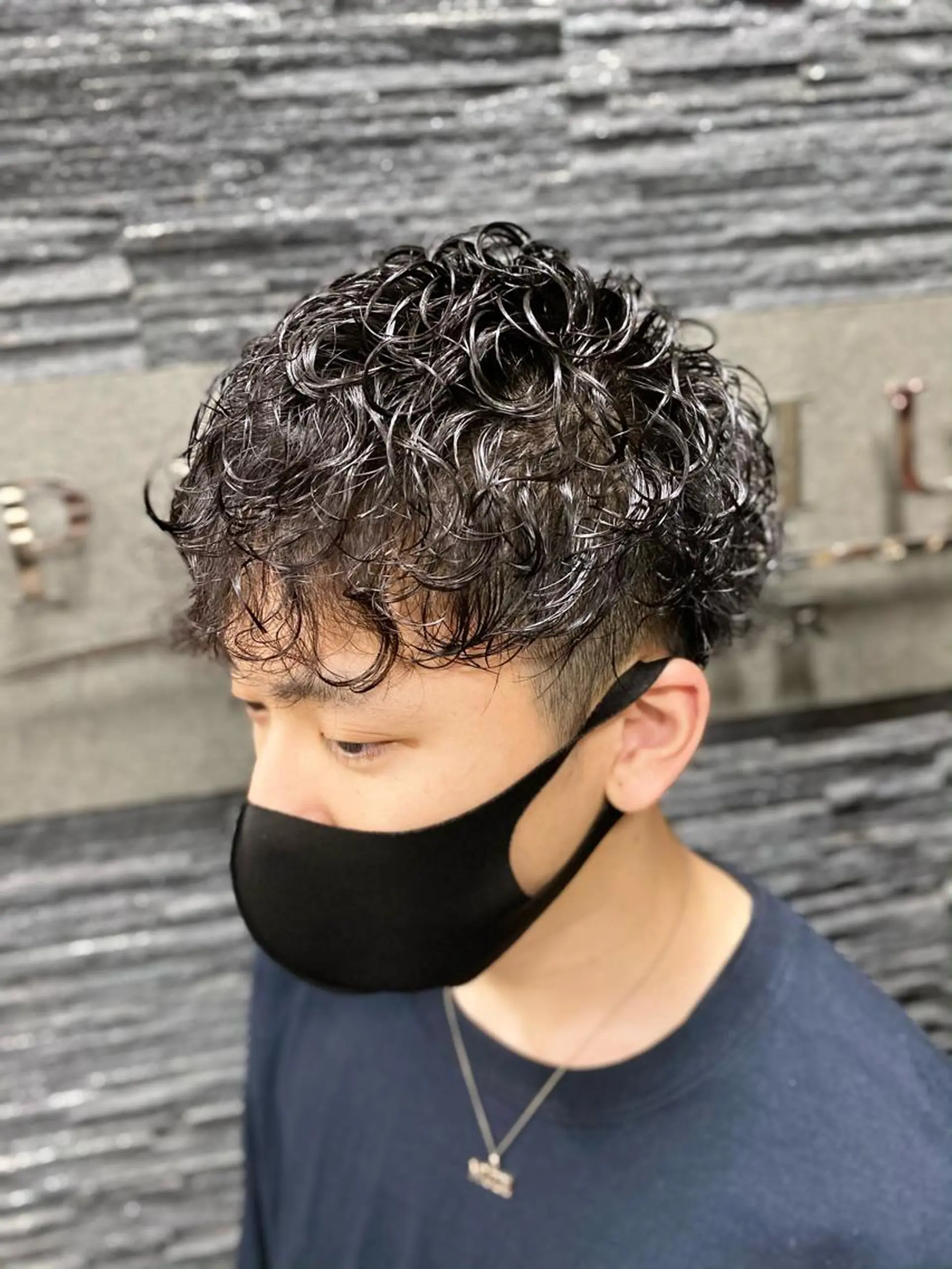ショート パーマ メンズ 山田 哲平のヘアスタイル