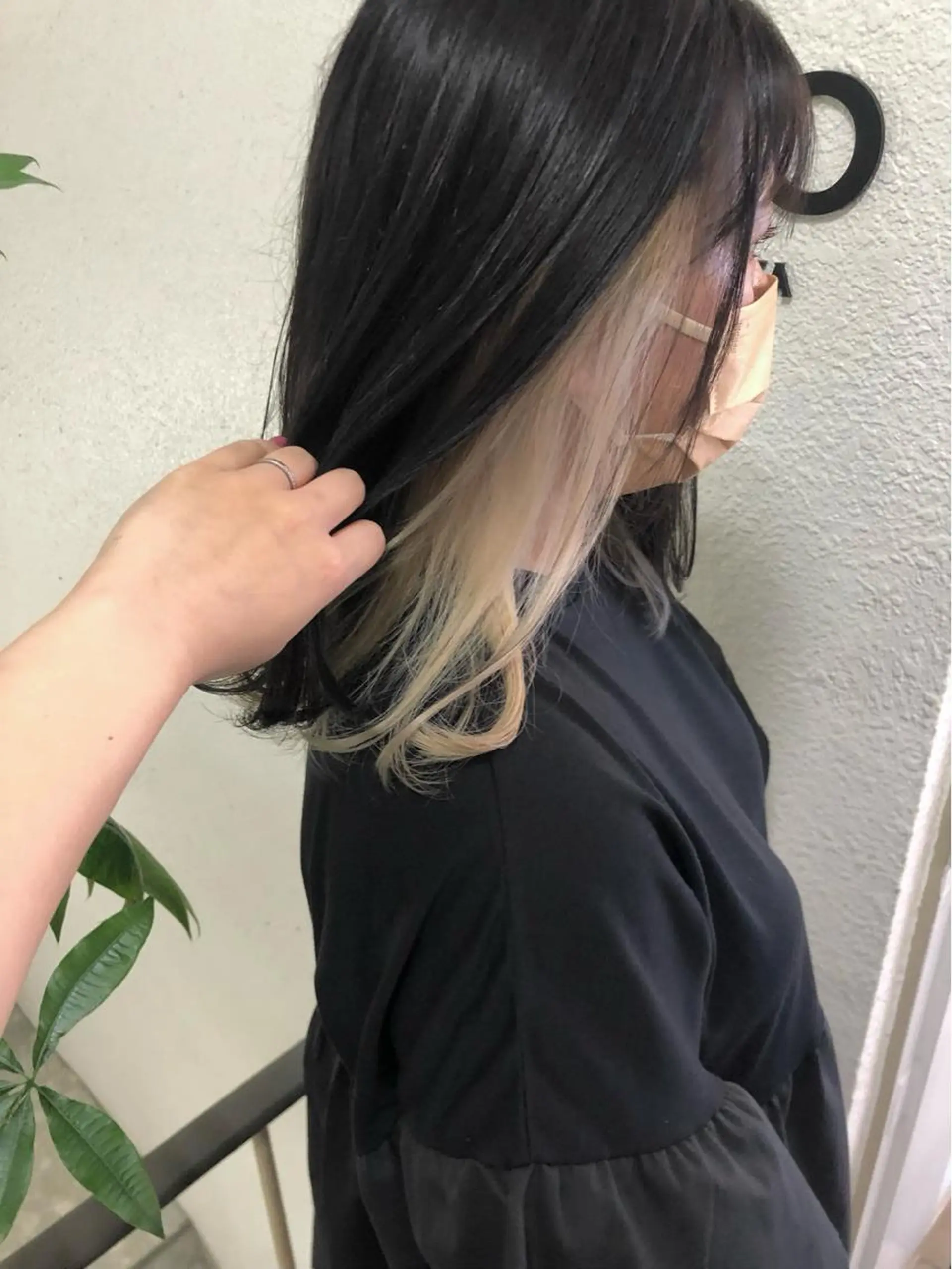 セミロング カラー ベージュカラー インナーカラー ホワイトベージュ Saori / さおりのヘアスタイル